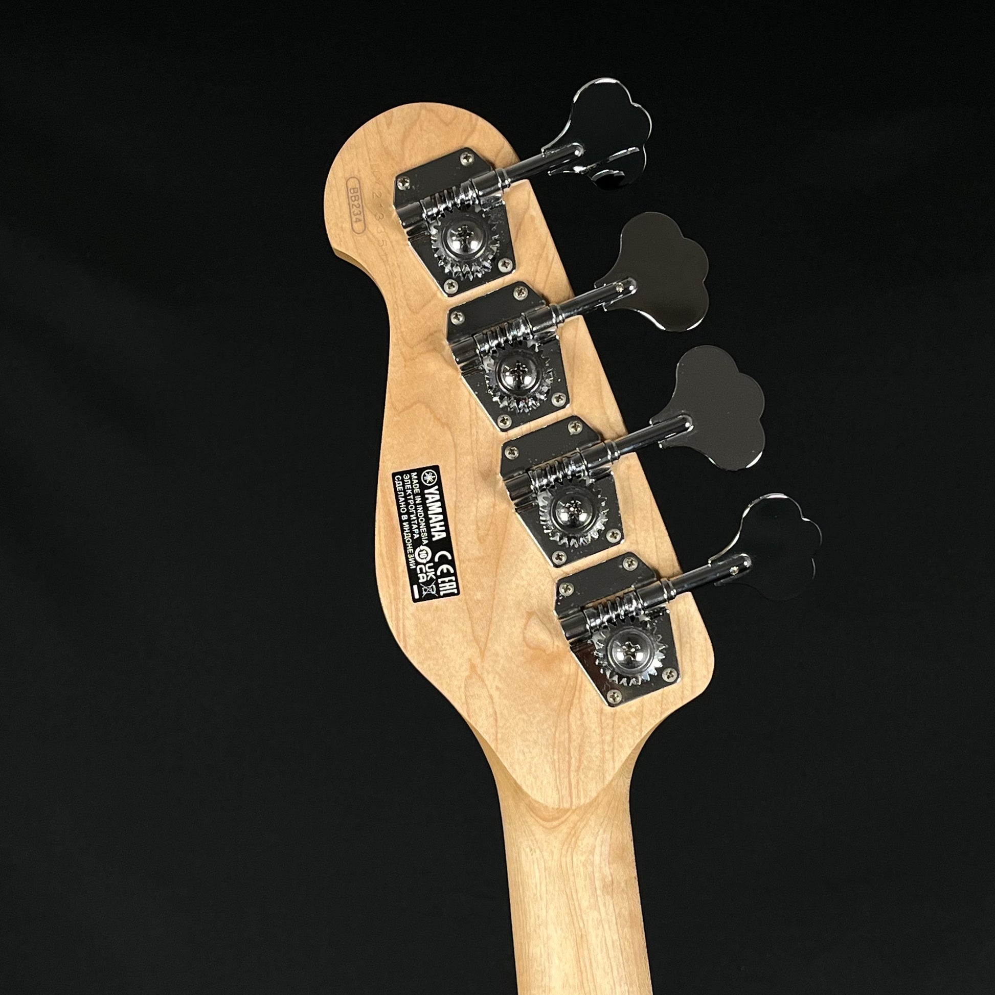 YAMAHA BB234 Bass