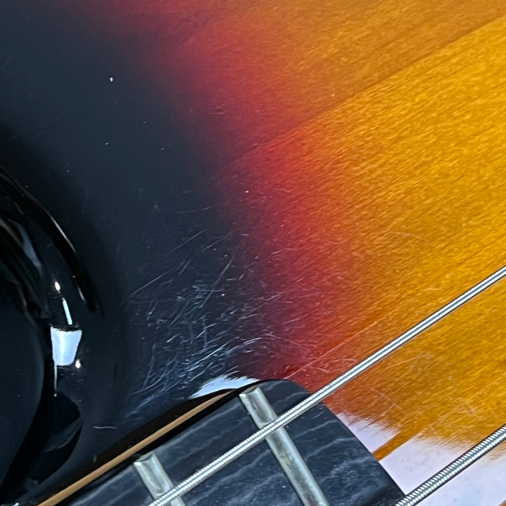 Squier Active Jazz Bass