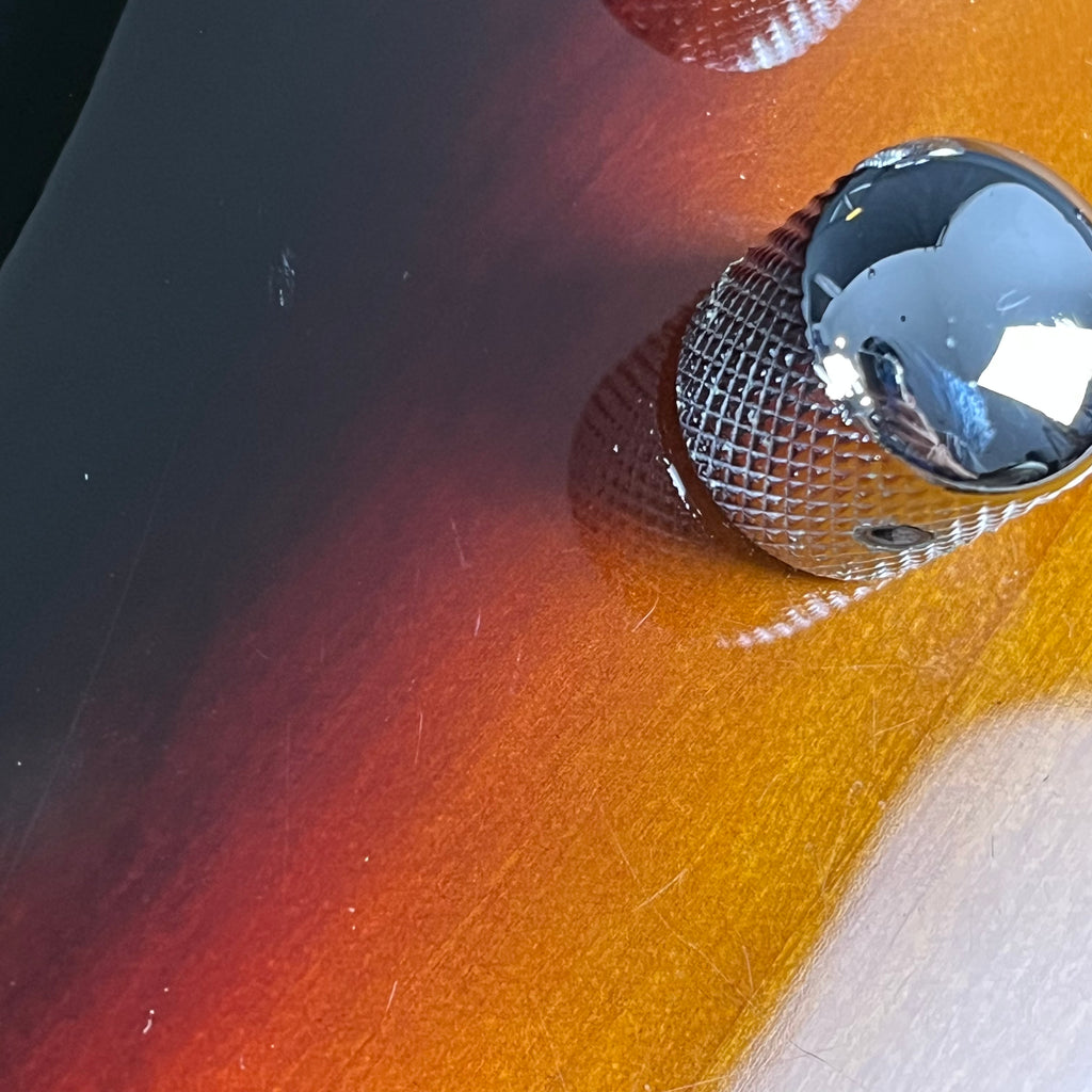 Squier Active Jazz Bass