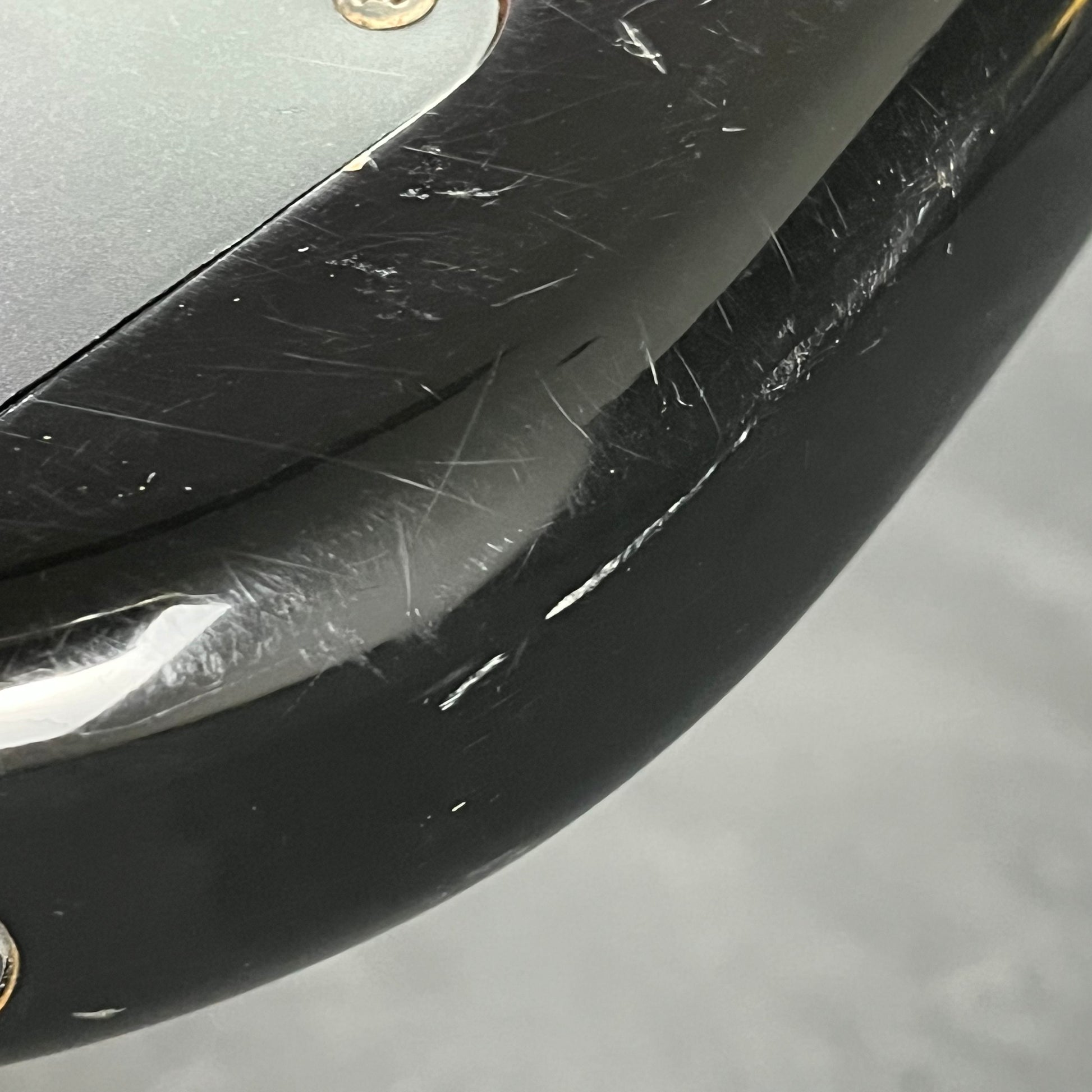 Squier Active Jazz Bass