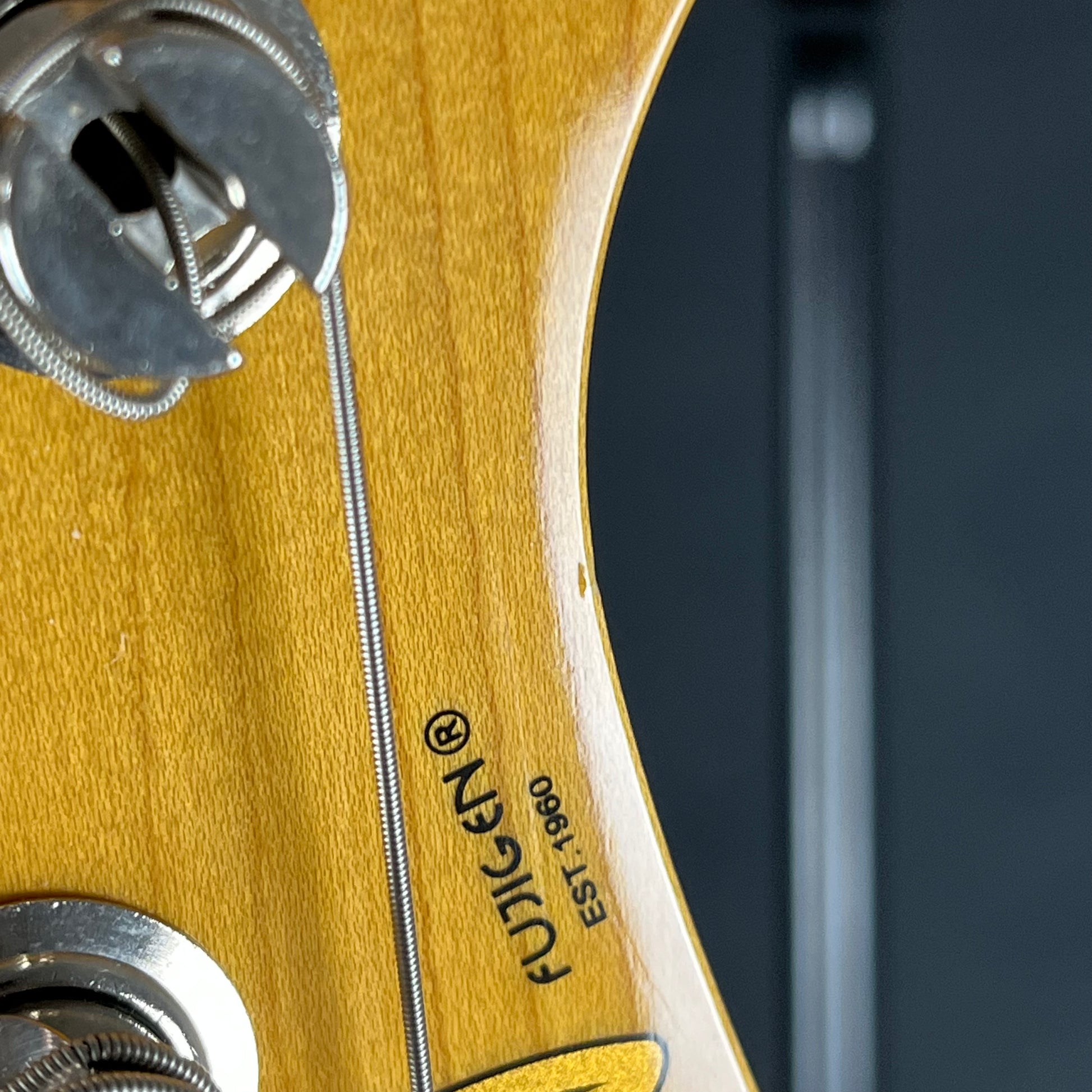 FGN Japan Neo Classic NPB100 Bass