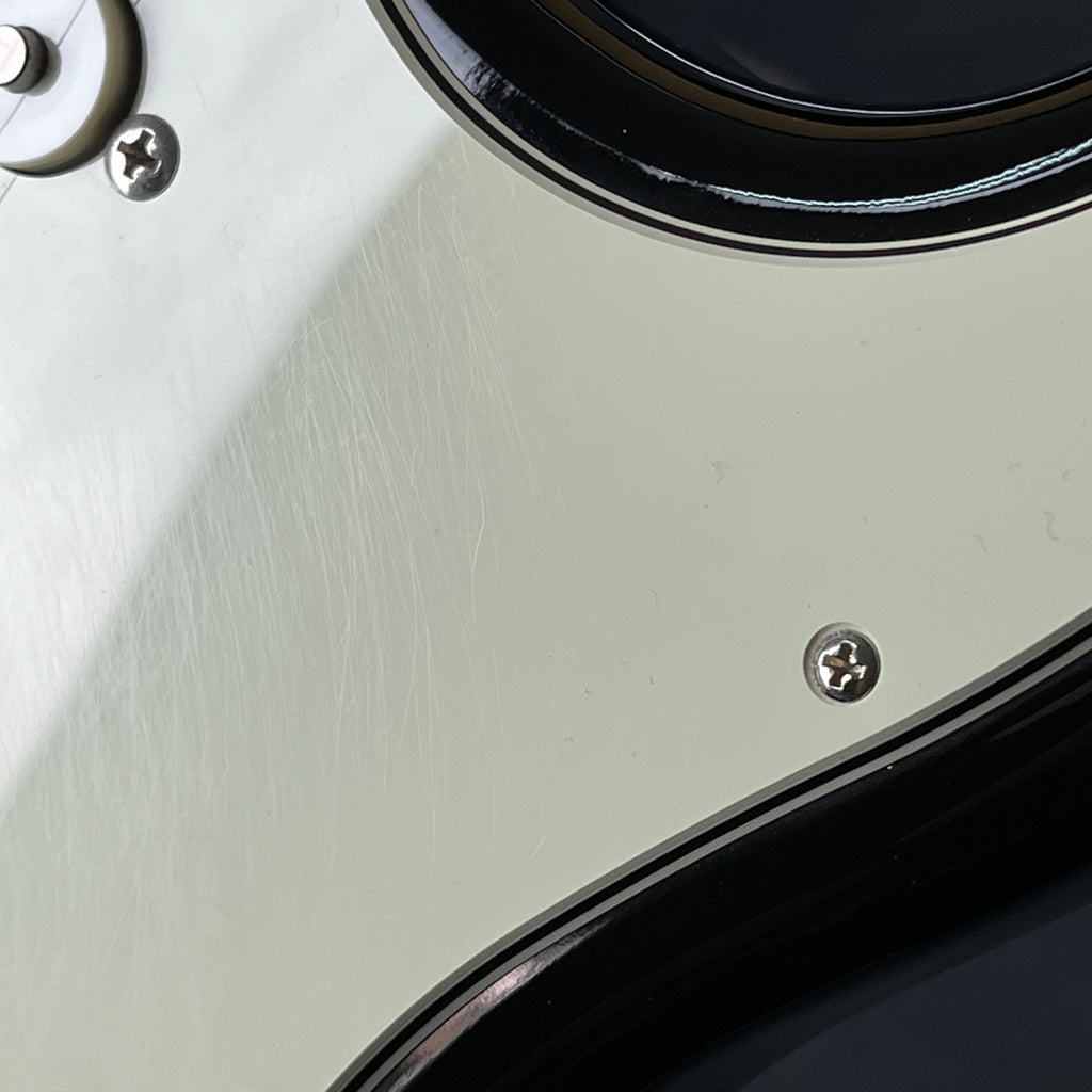 Fender Japan Hybrid II Stratocaster