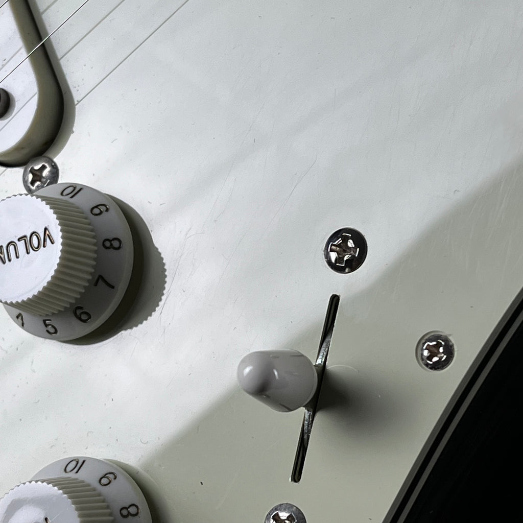 Fender Japan Hybrid II Stratocaster