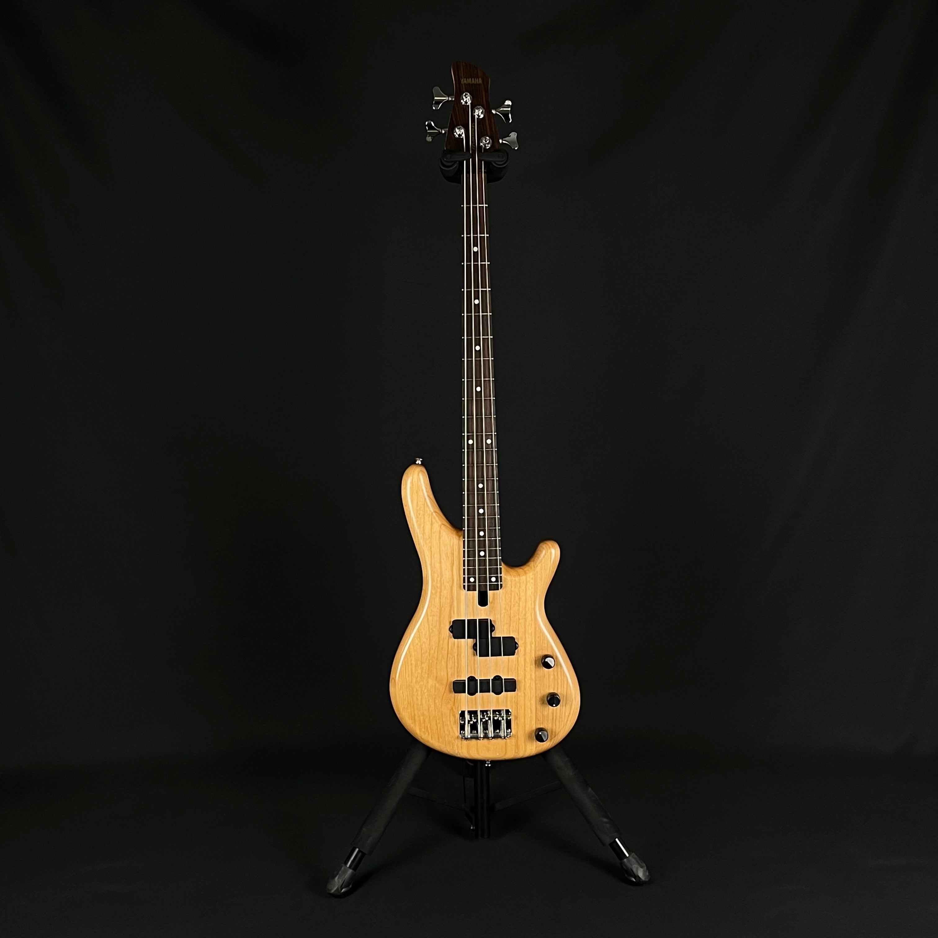 YAMAHA MB-40 Bass