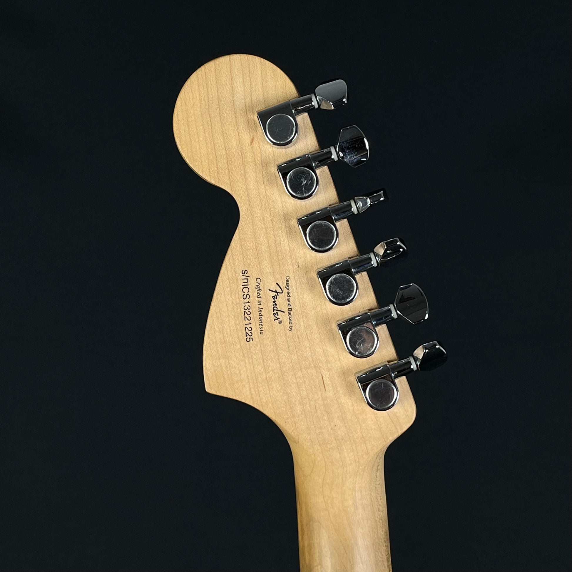 Squier Standard Stratocaster MH