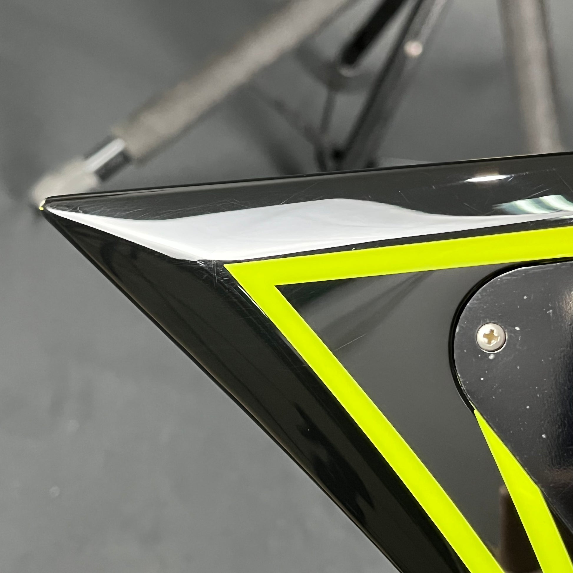 EDWARDS E-ALEXI GREENY