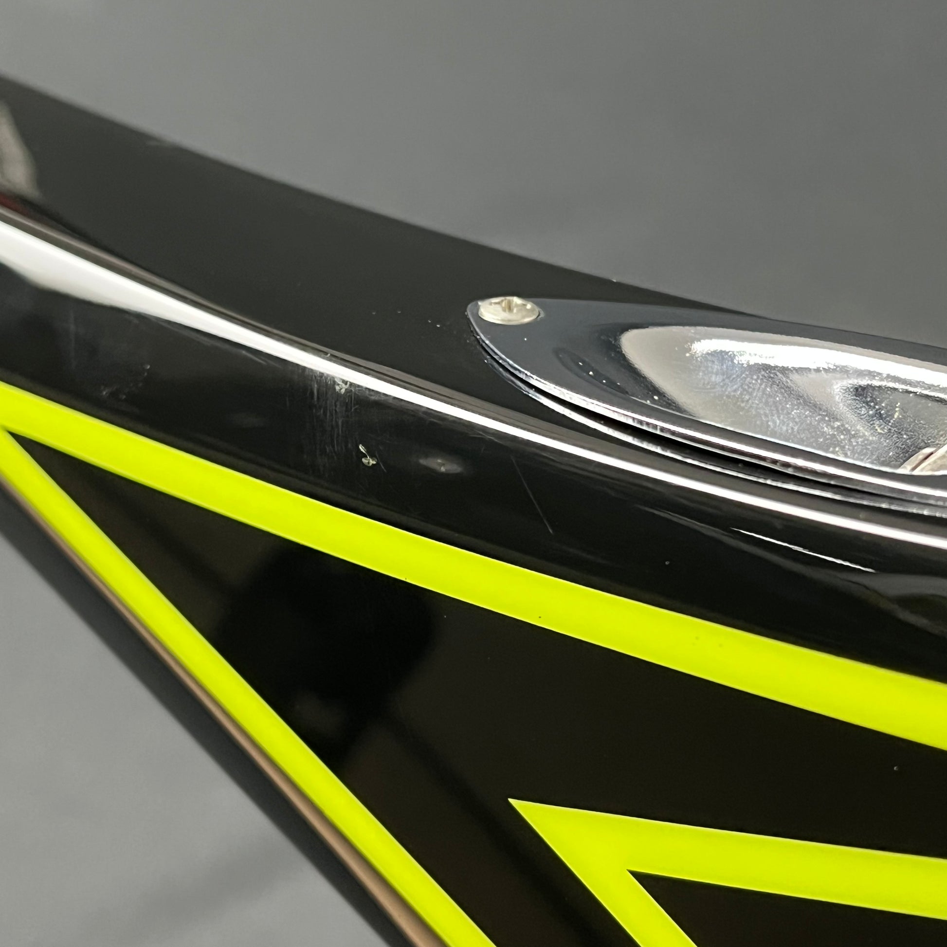 EDWARDS E-ALEXI GREENY