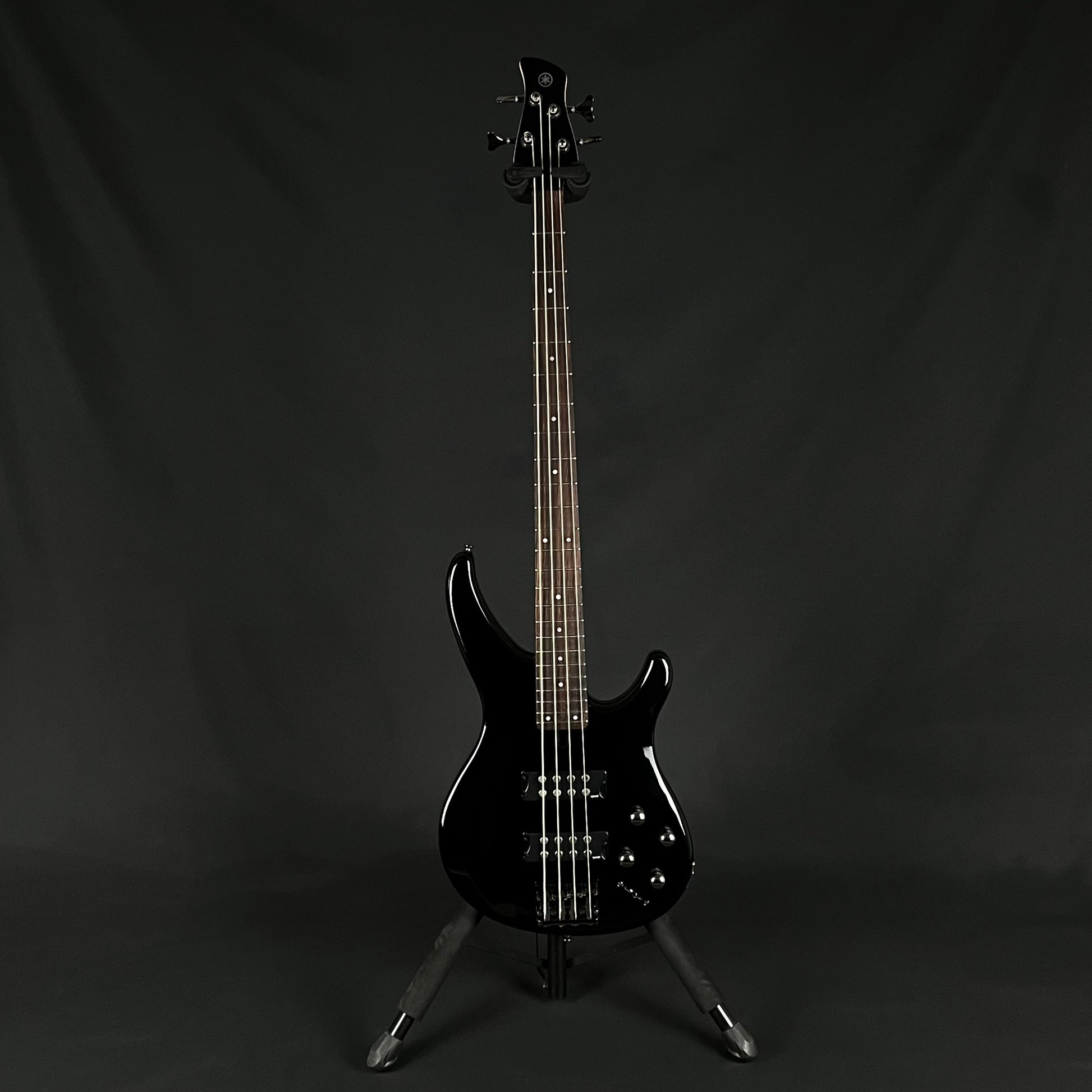 YAMAHA TRBX304 Bass