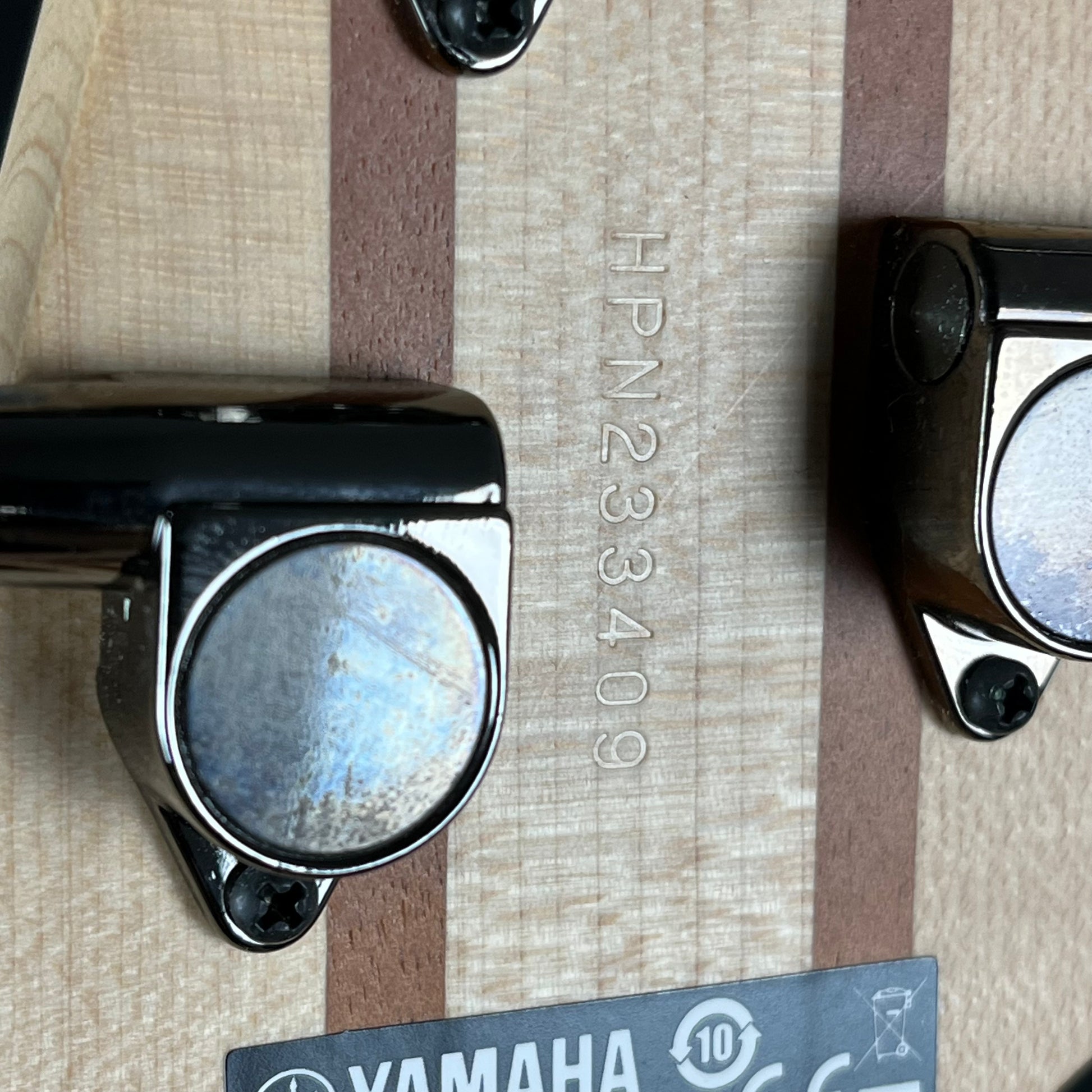 YAMAHA TRBX304 Bass