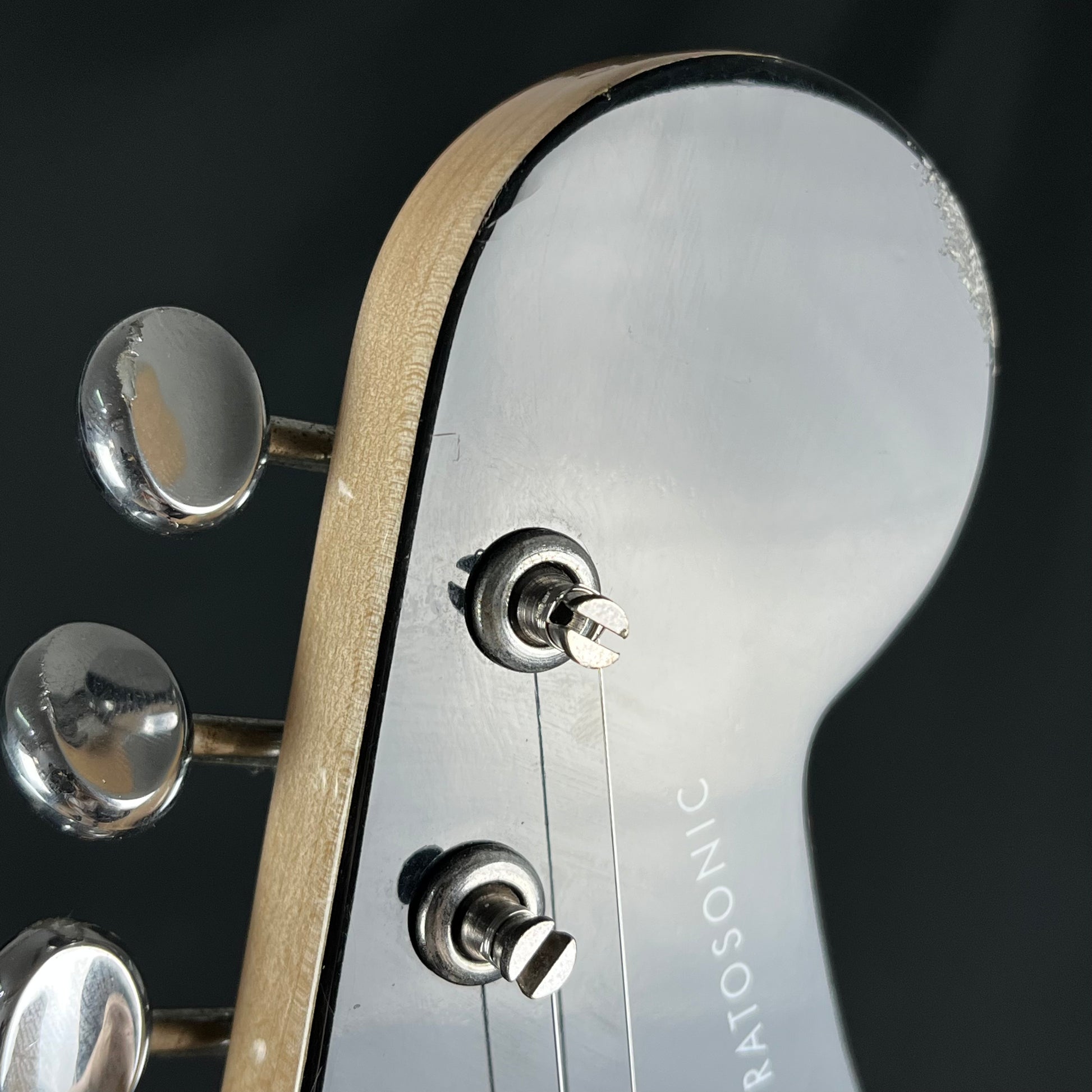 Squier Paranormal Strat-O-Sonic