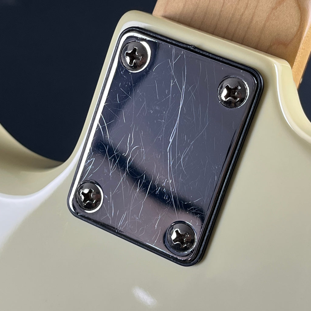 Bacchus BST-1R Stratocaster