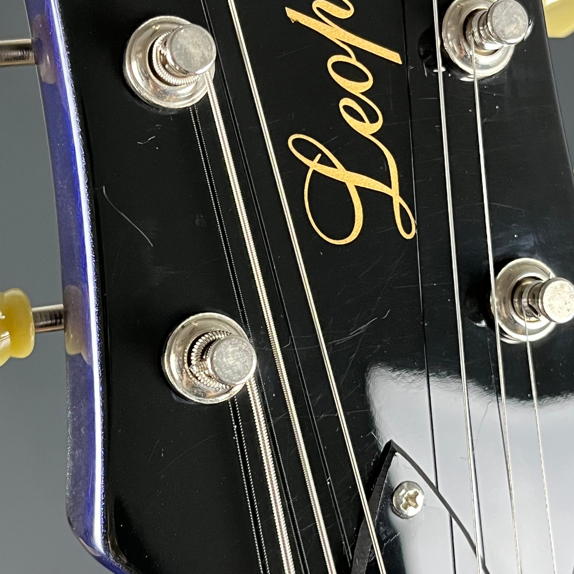 Blitz by Aria Pro II Leopard