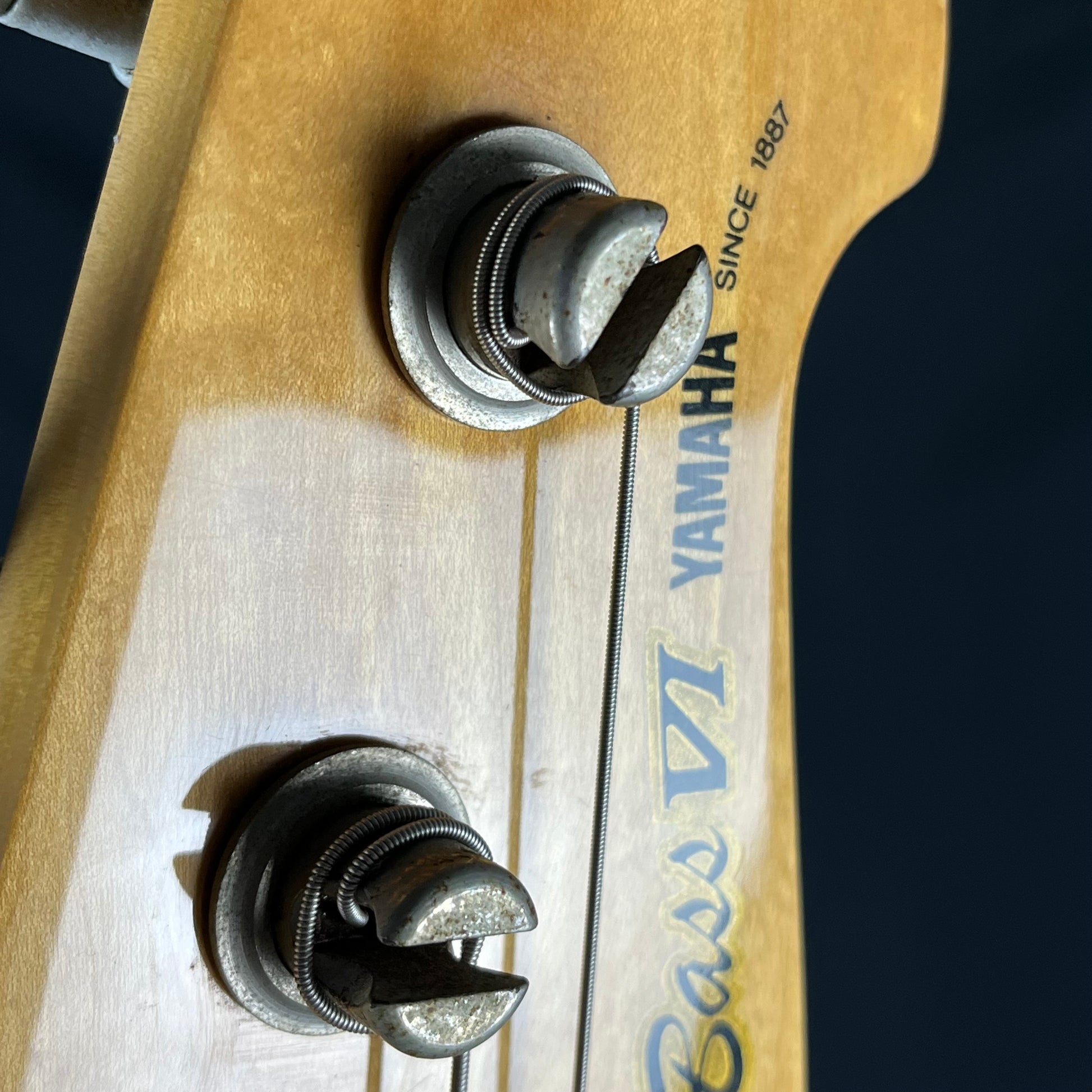 YAMAHA Japan Broad Bass VI