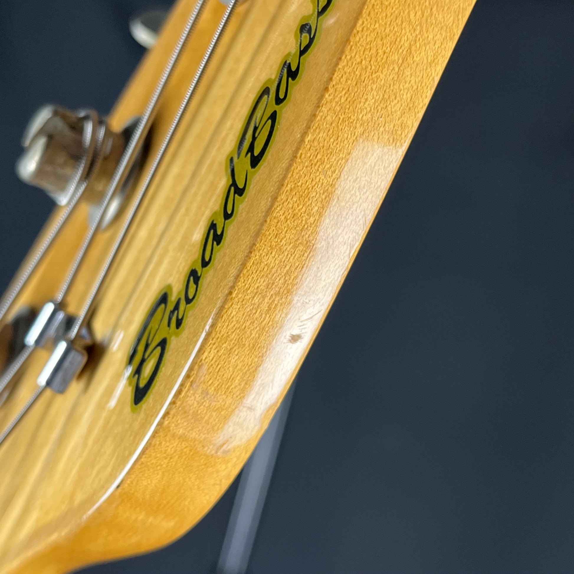 YAMAHA Japan Broad Bass VI