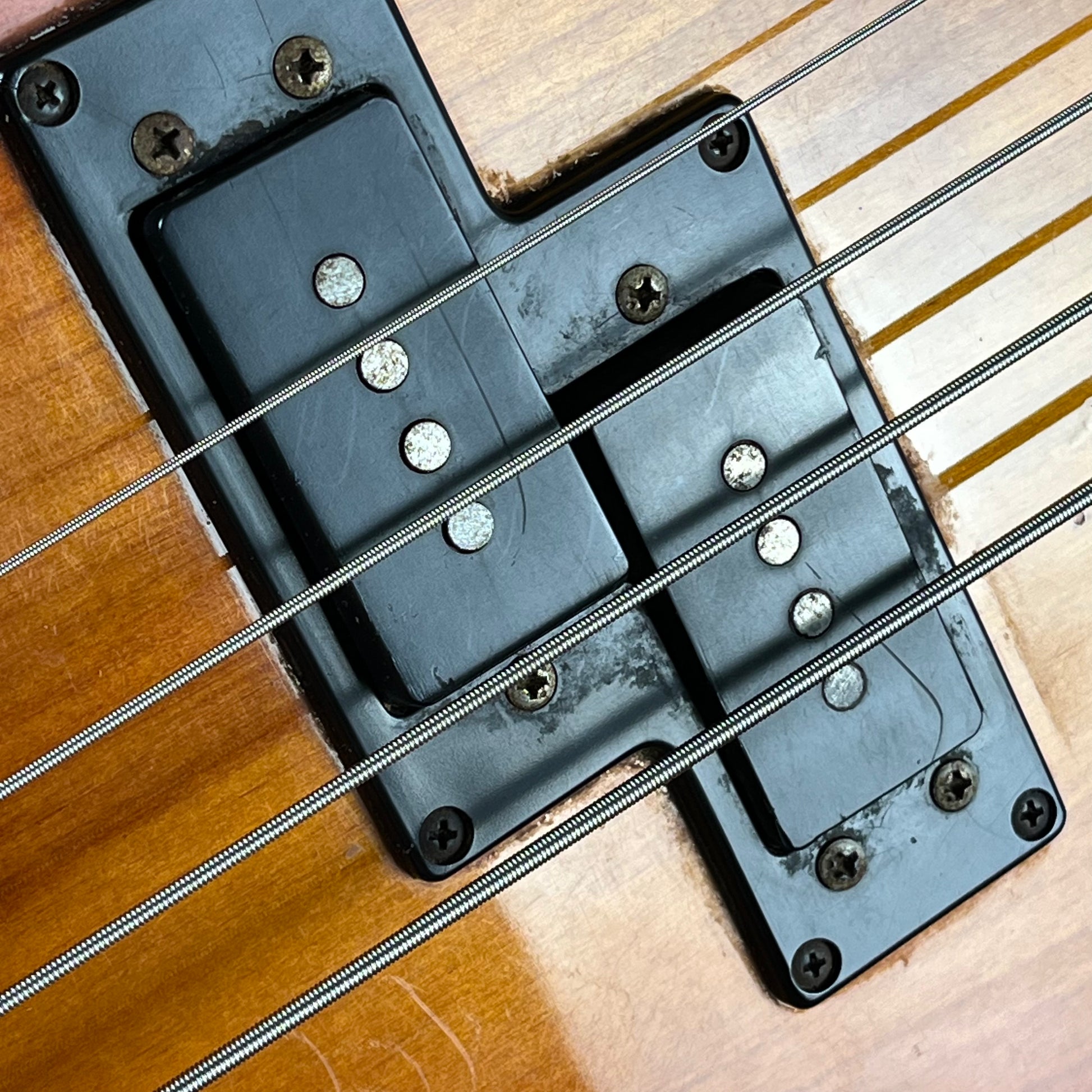 YAMAHA Japan Broad Bass VI