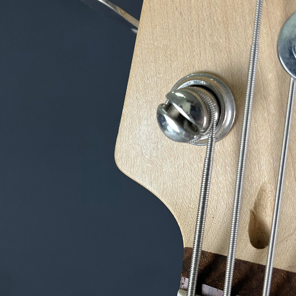 Squier Affinity Jazz Bass