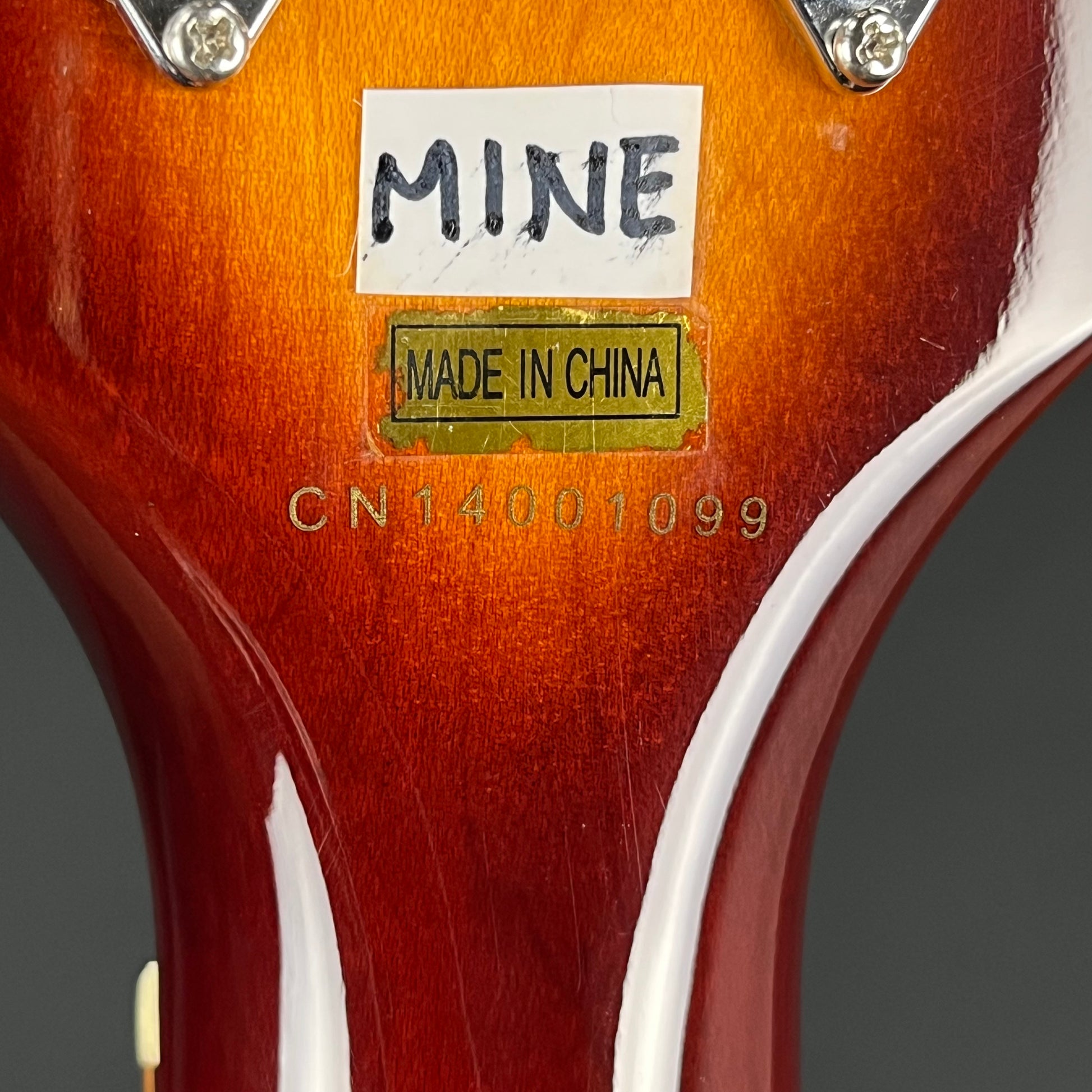 Tokai VB68 Violin bass
