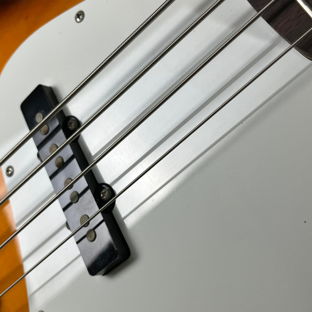 Squier Affinity Jazz Bass