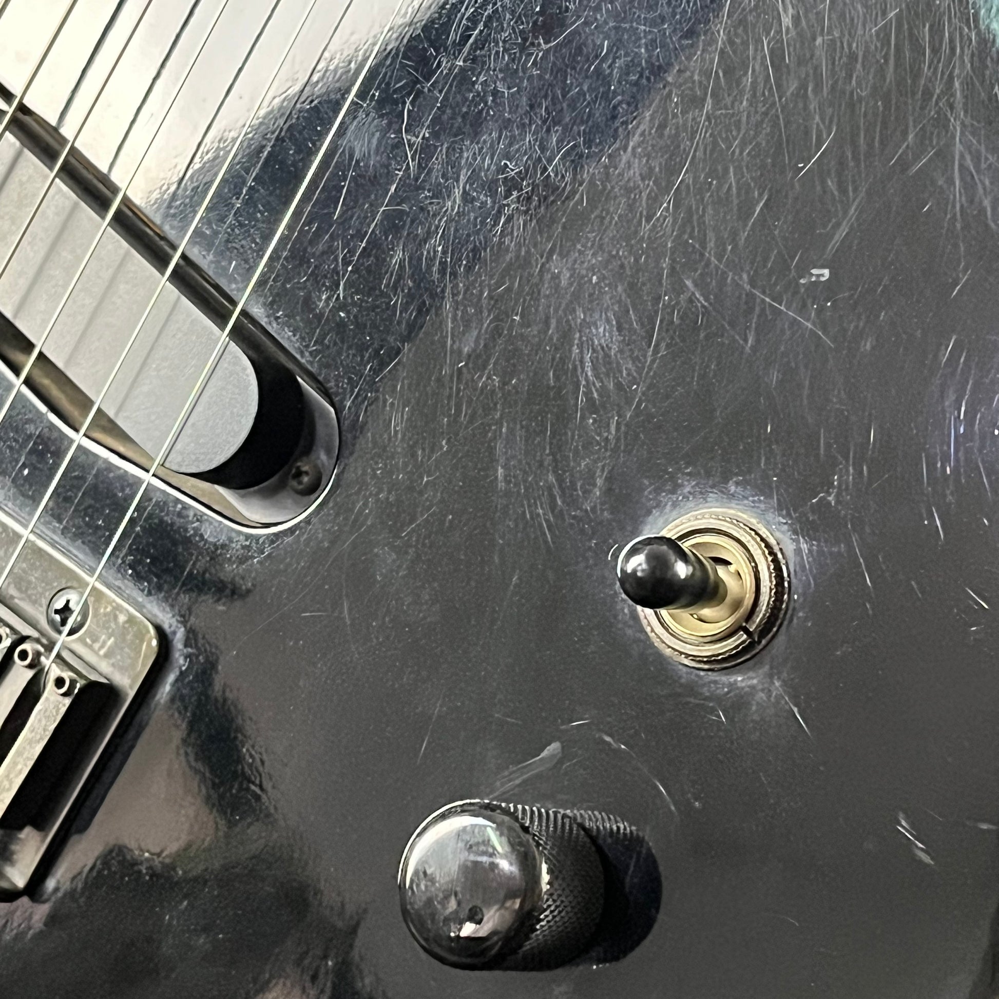 FERNANDES TEJ Limited Edition