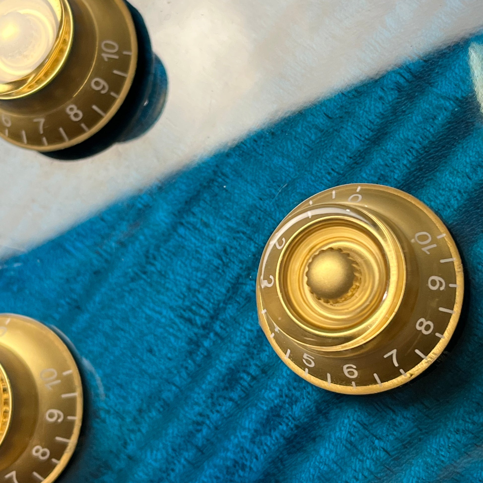 Blitz by Aria Pro II BLP-450