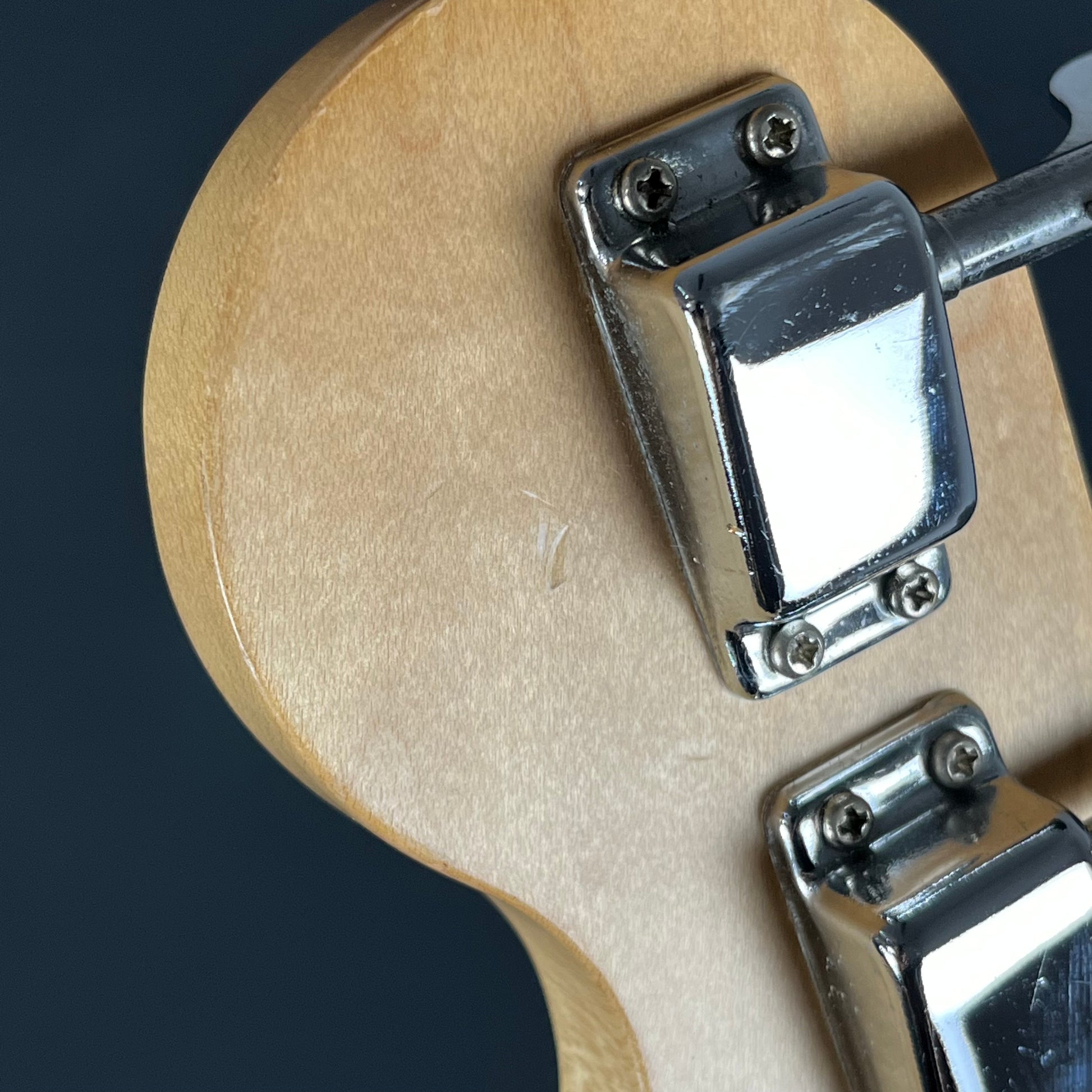 Squier Affinity Jazz Bass