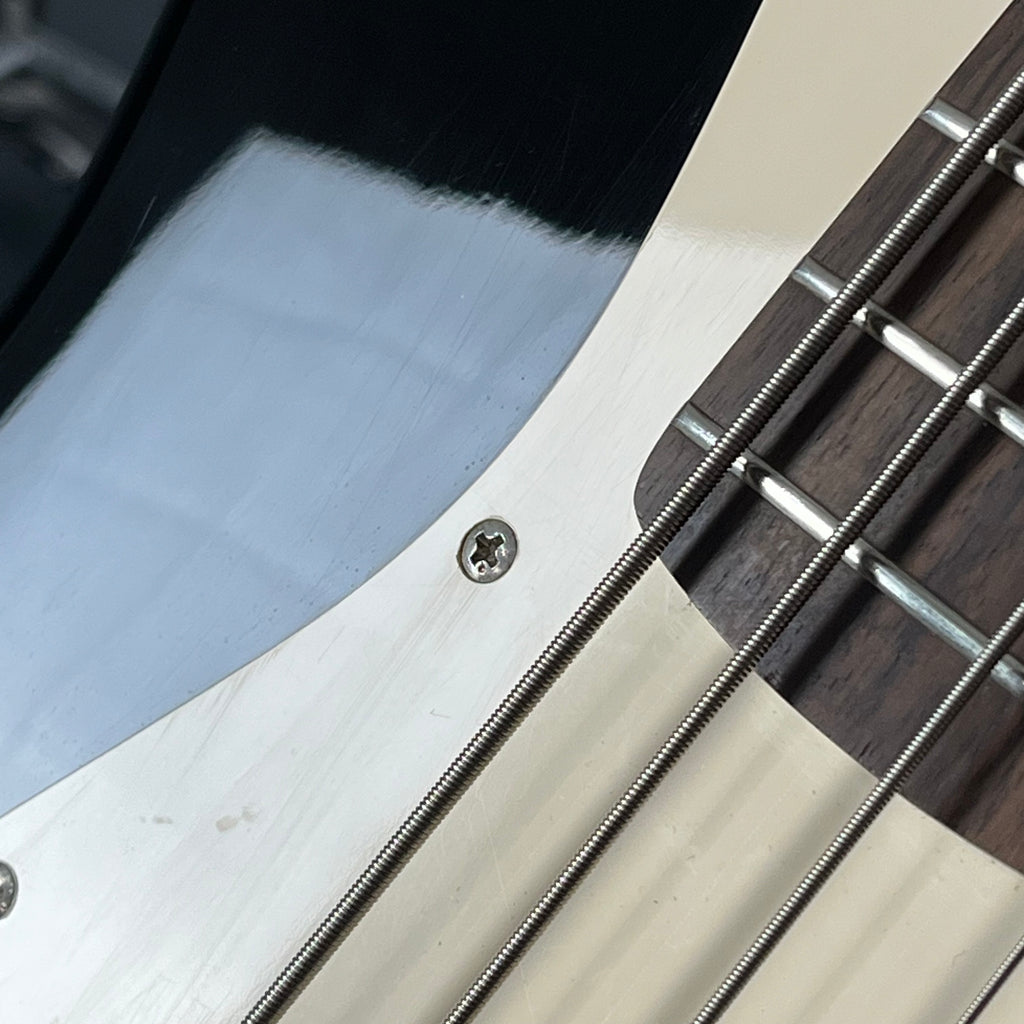 Squier Affinity Jazz Bass