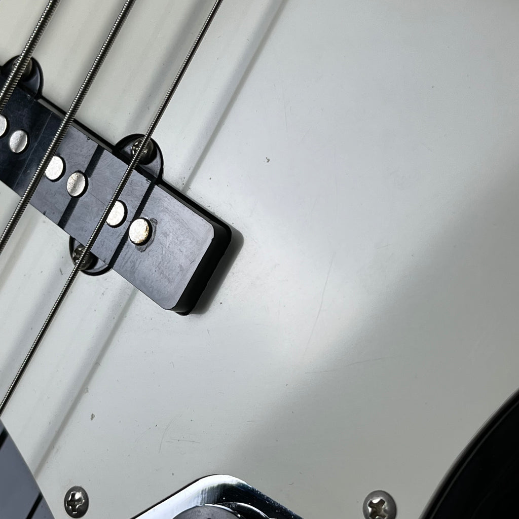 Squier Affinity Jazz Bass