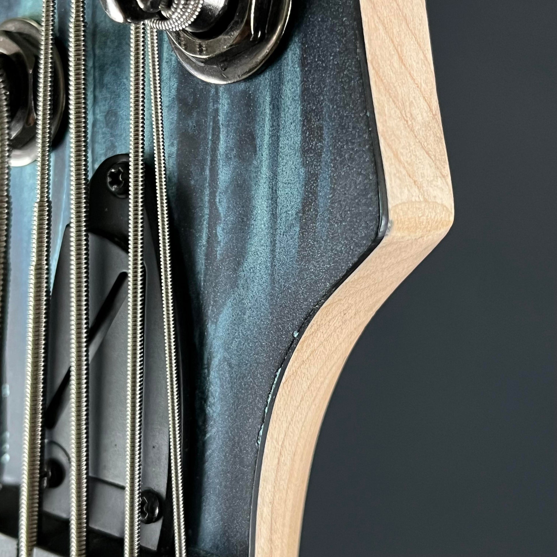 Ibanez SR305E Bass