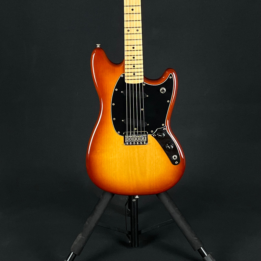 Fender Player Mustang