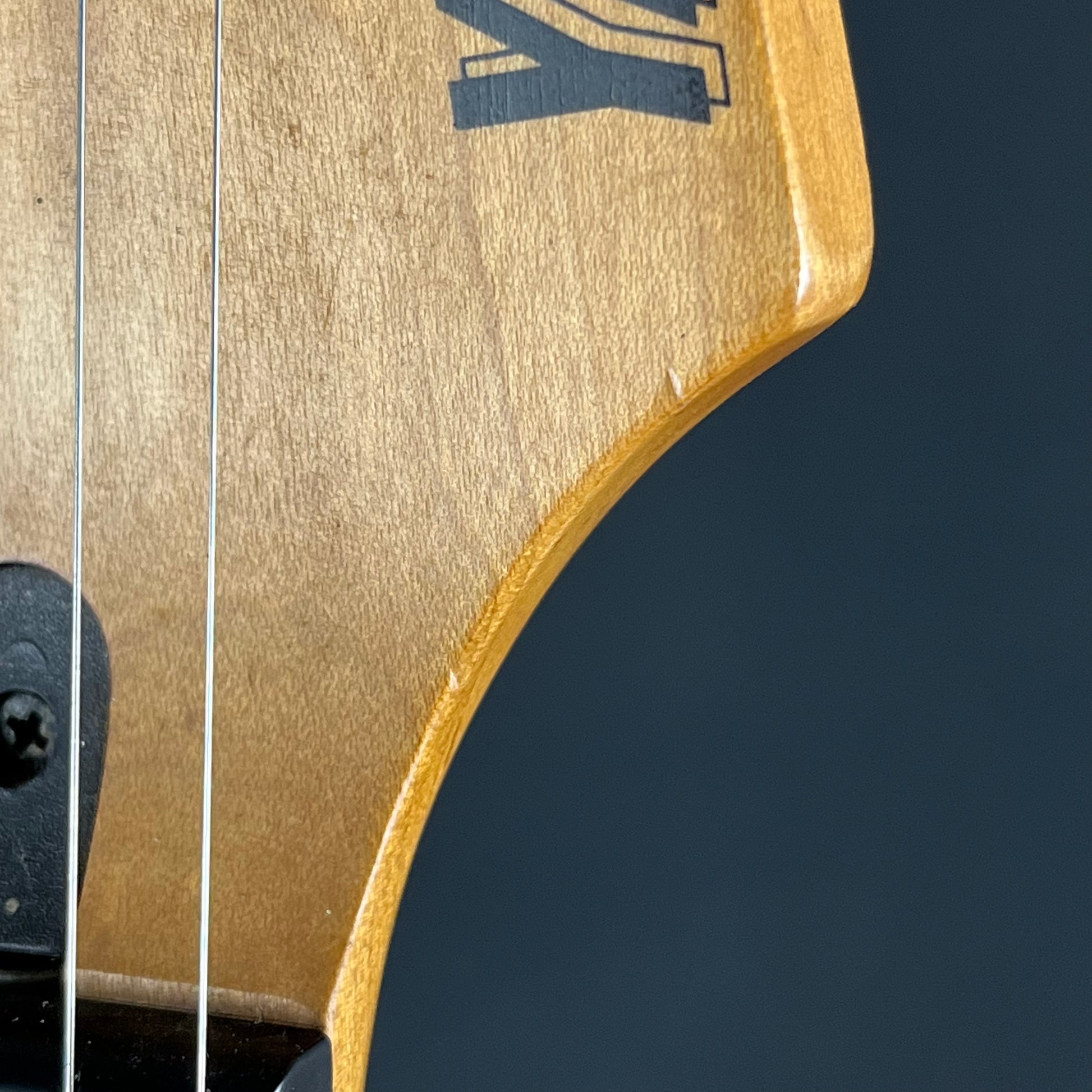 YAMAHA YGX-121D