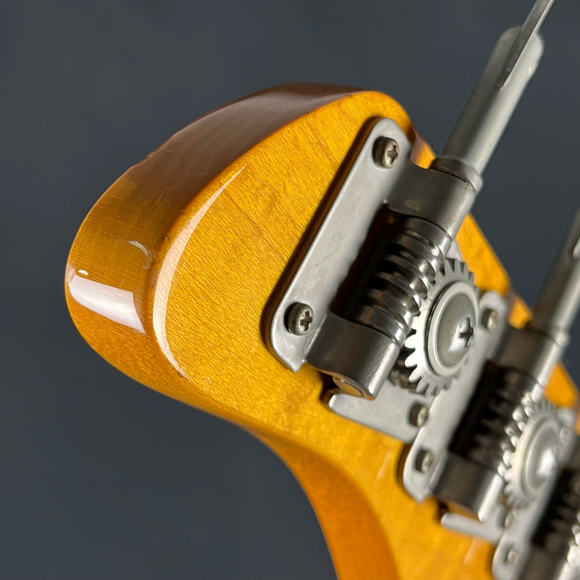 Fernandes Jazz Bass