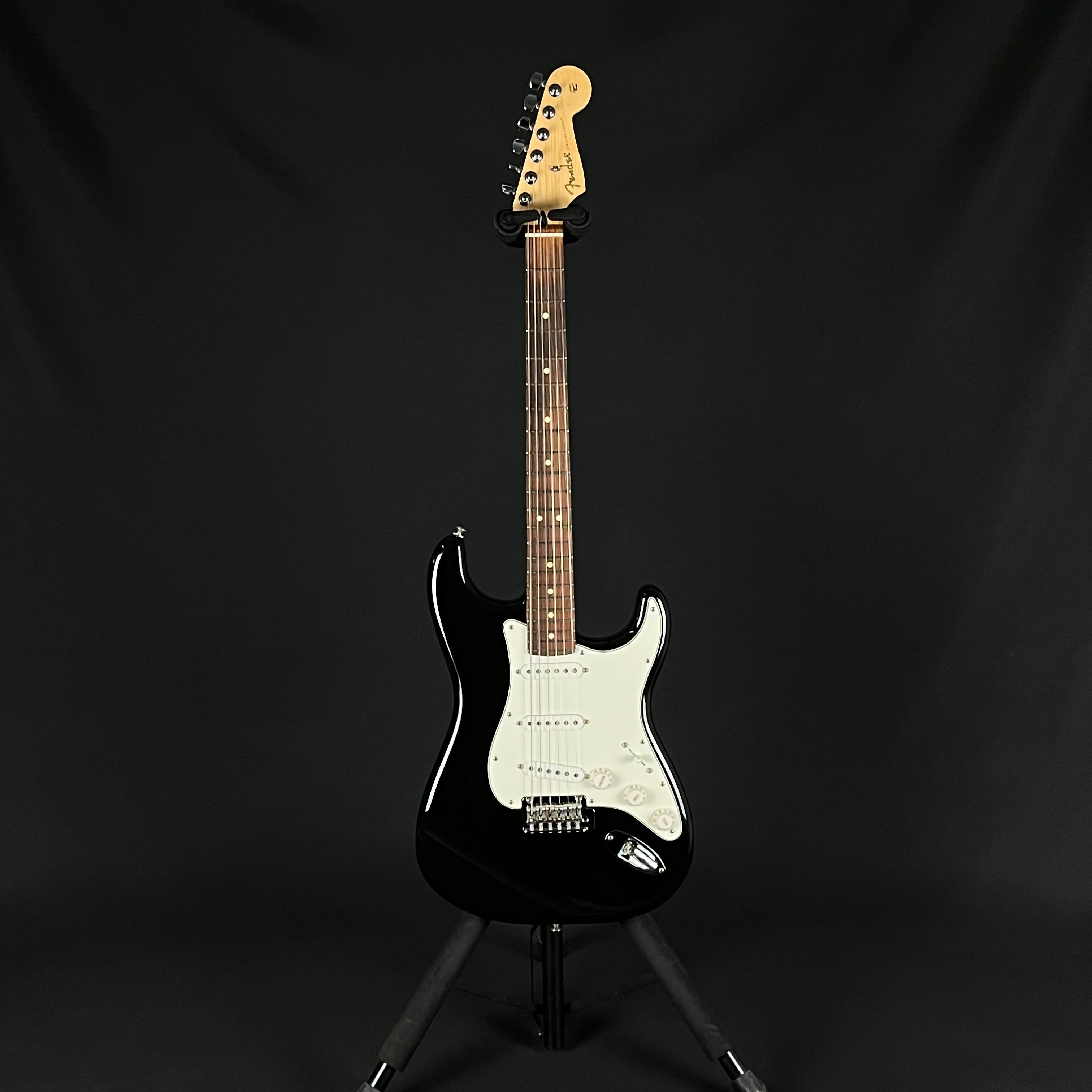 Fender Player Stratocaster BLK PF 2022