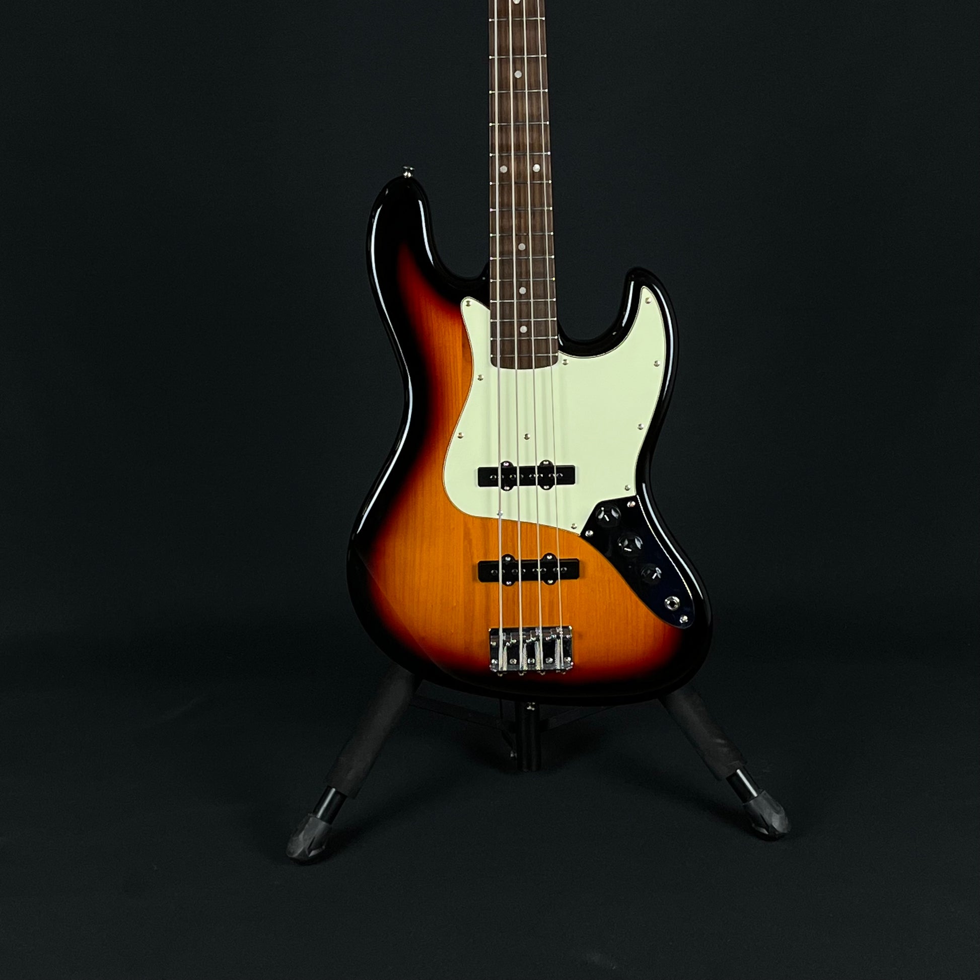 Fernandes Jazz Bass