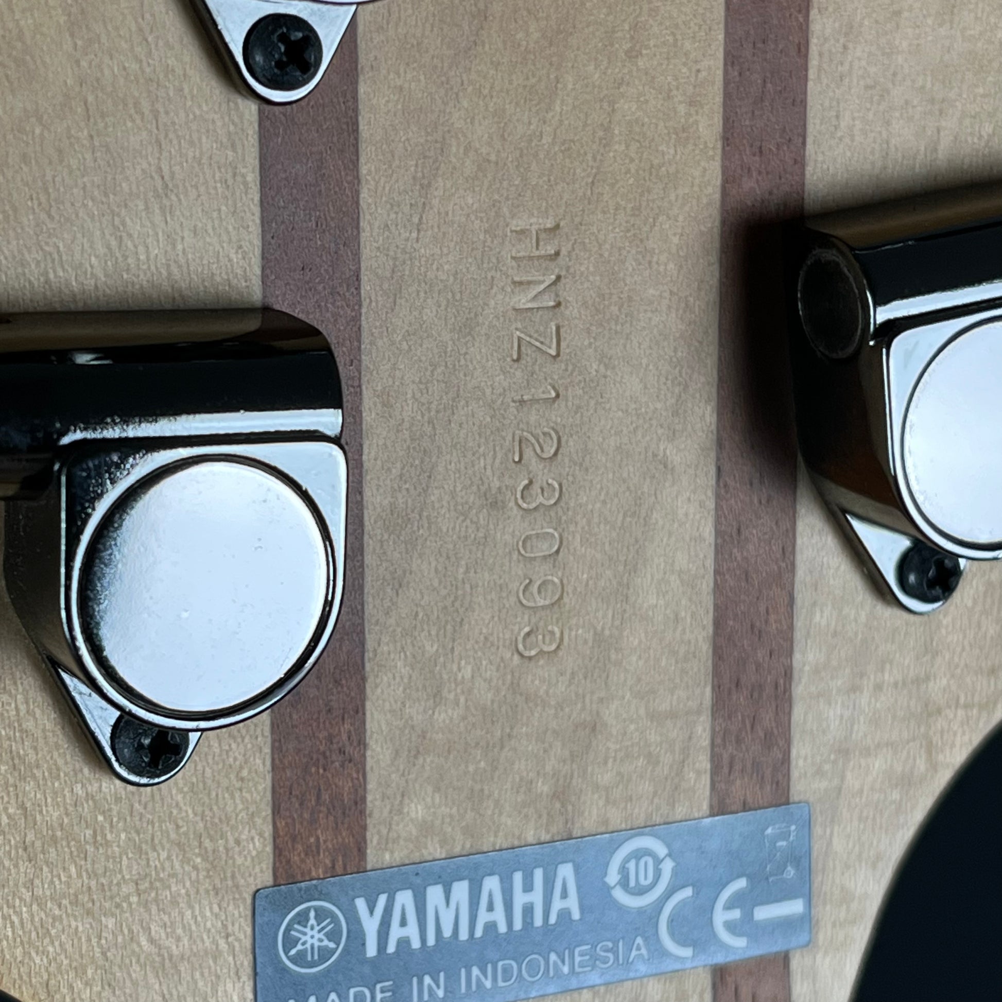 YAMAHA TRB1006J Bass