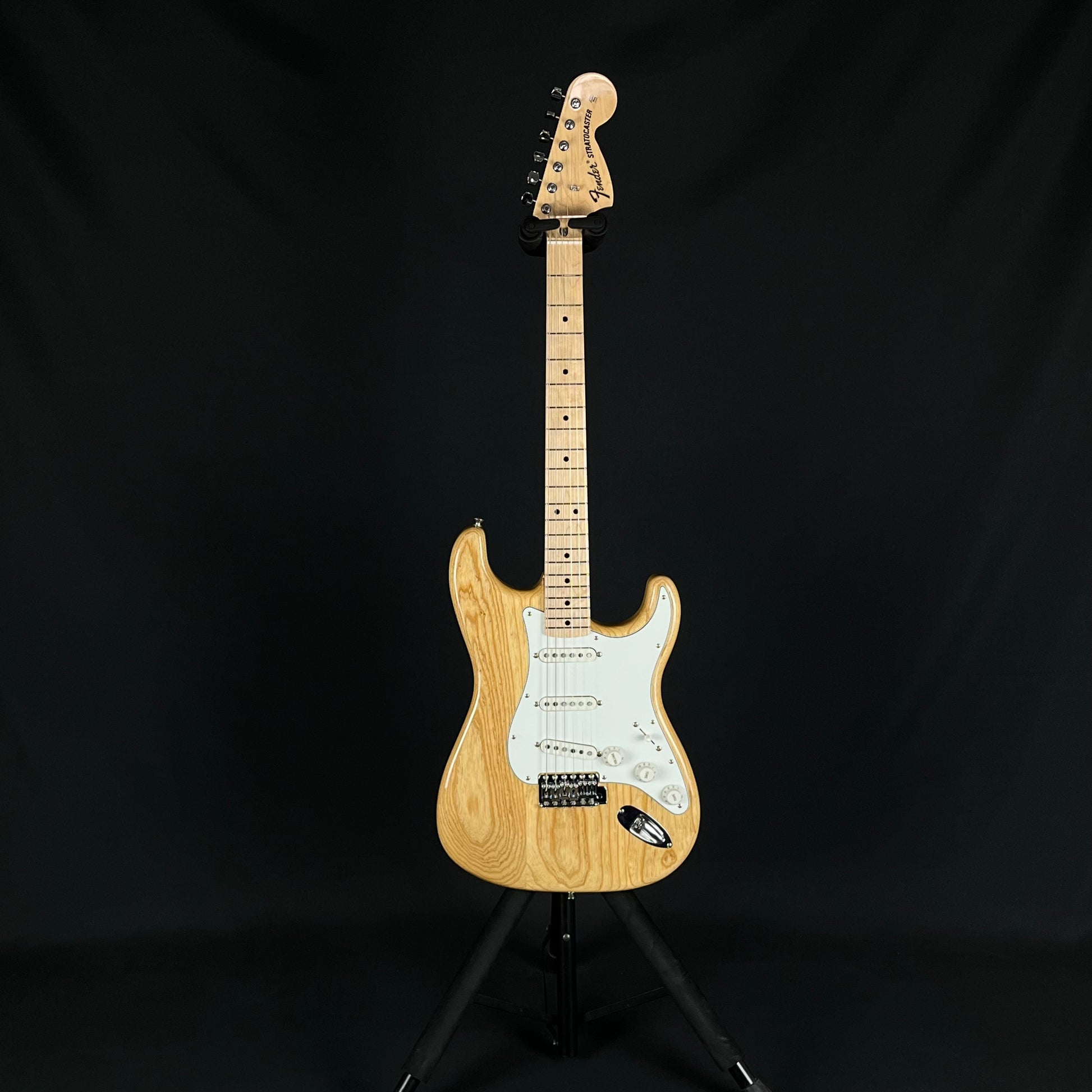 Fender Japan Traditional ll 70s Stratocaster 2022