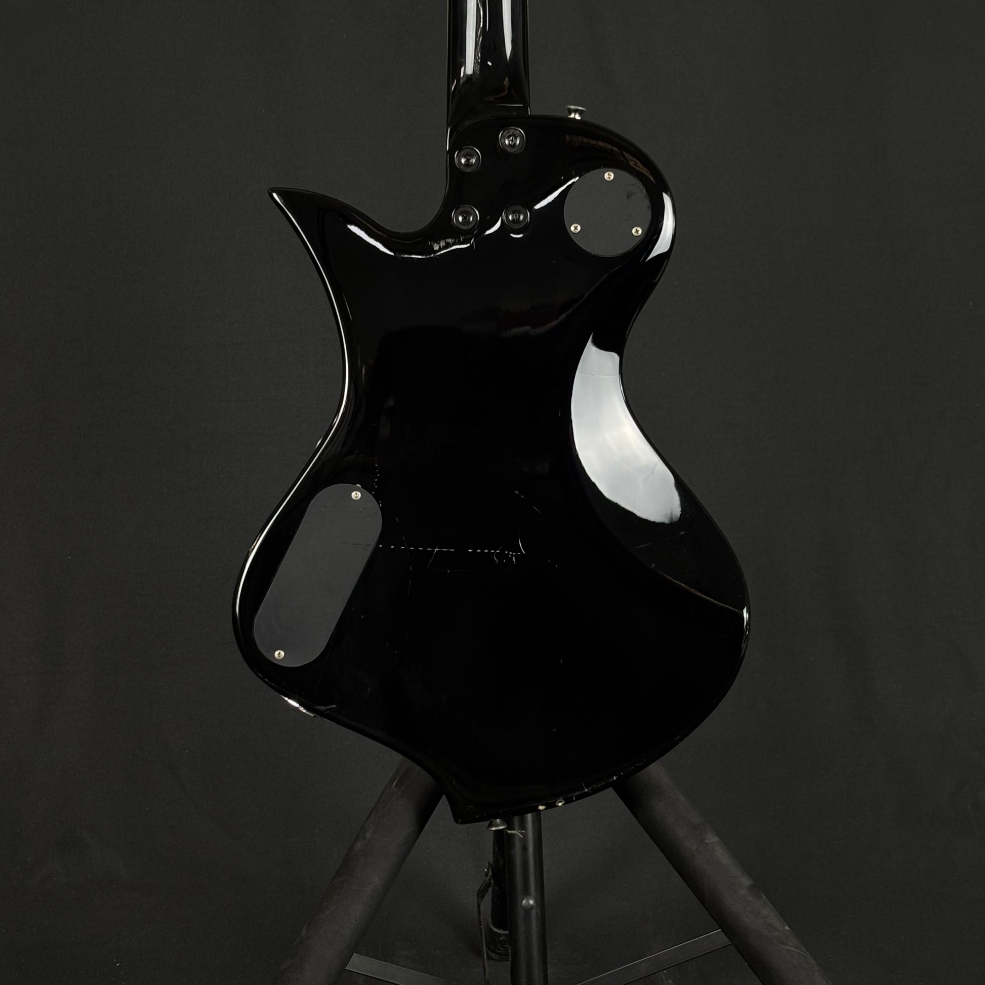 Fernandes Ravelle Steeler
