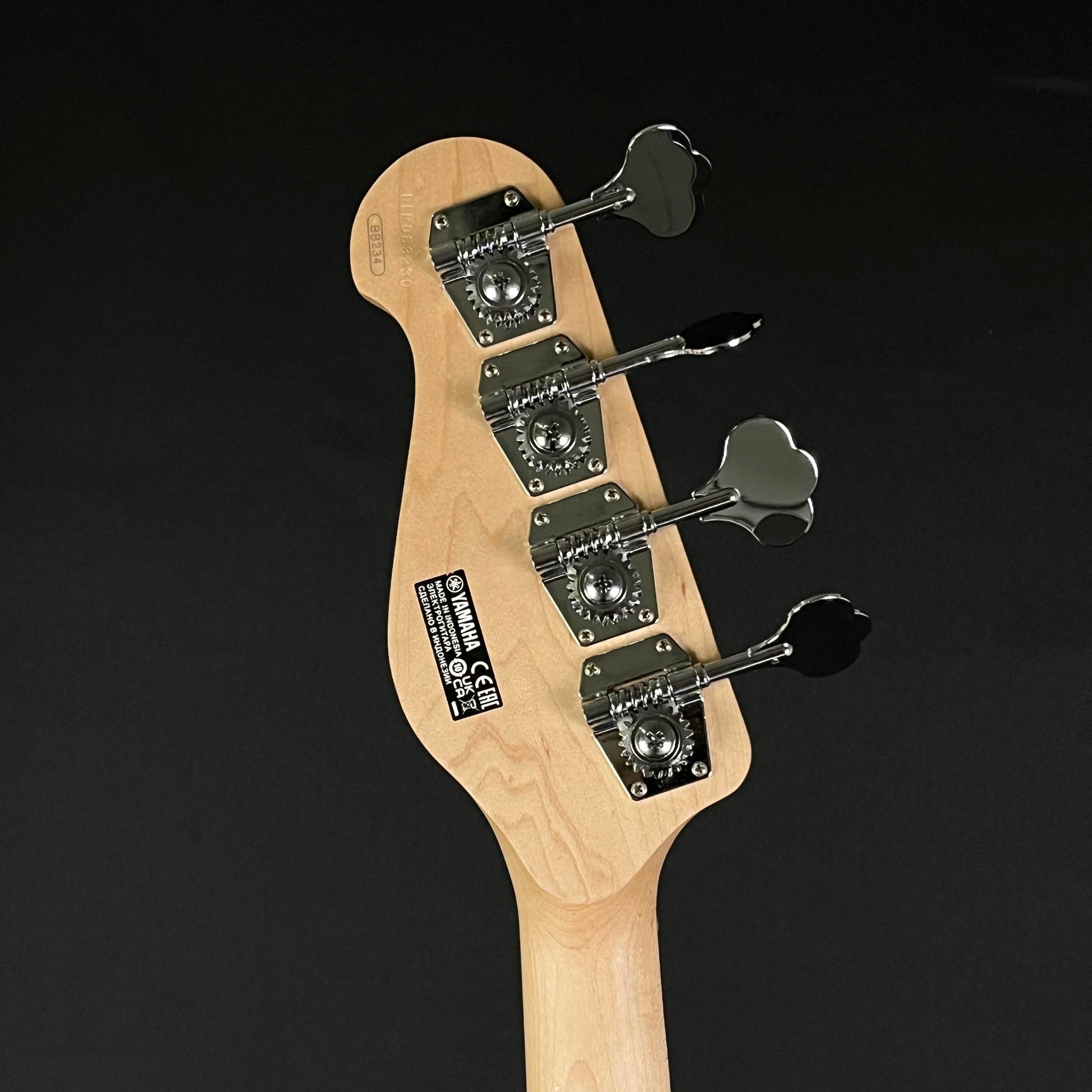 YAMAHA BB234 Bass