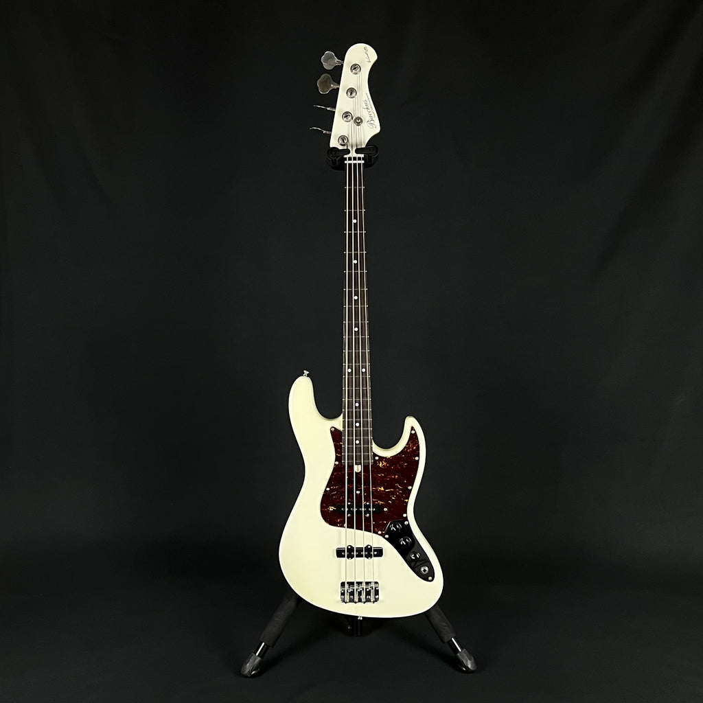 Bacchus WL-434 Bass