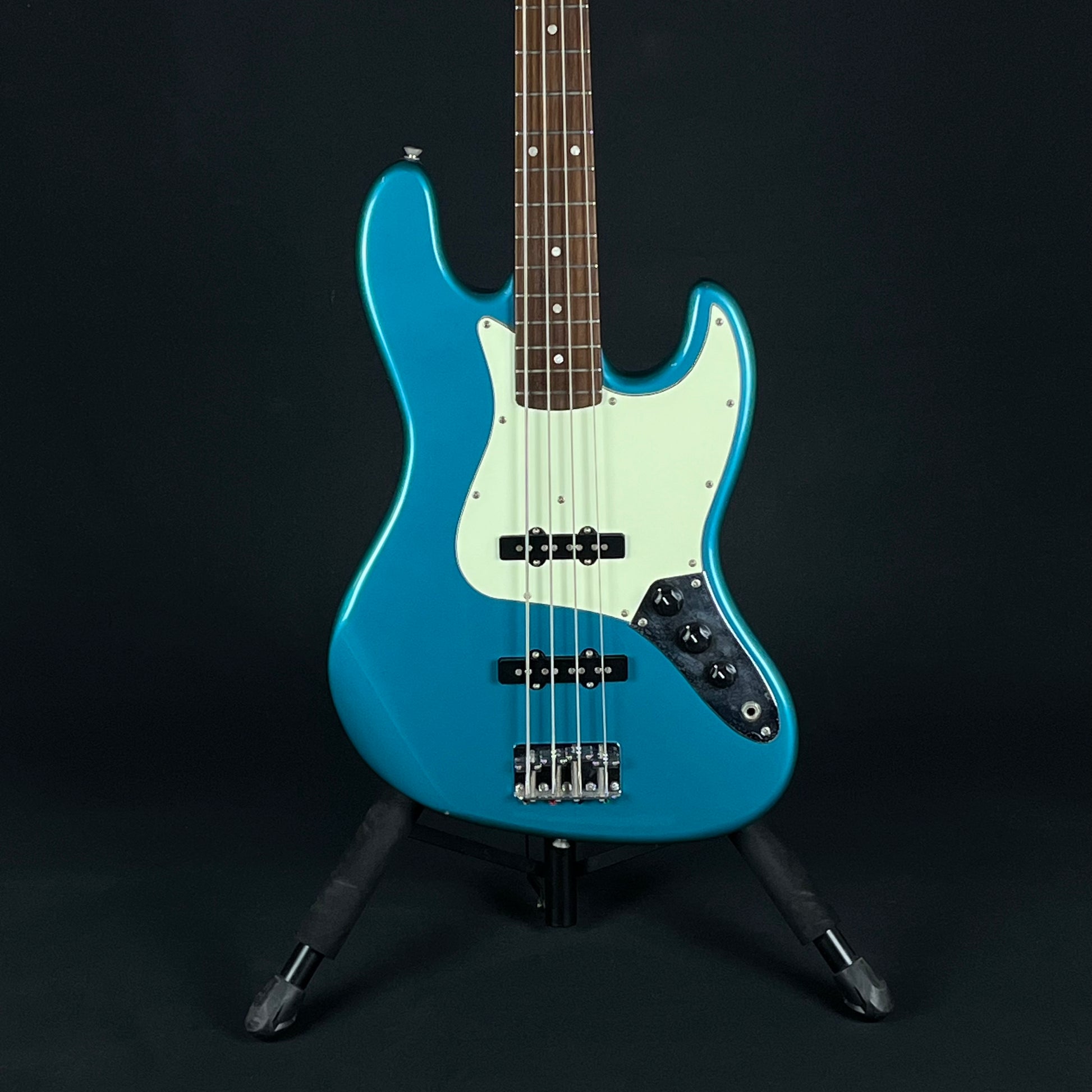Fernandes Jazz Bass