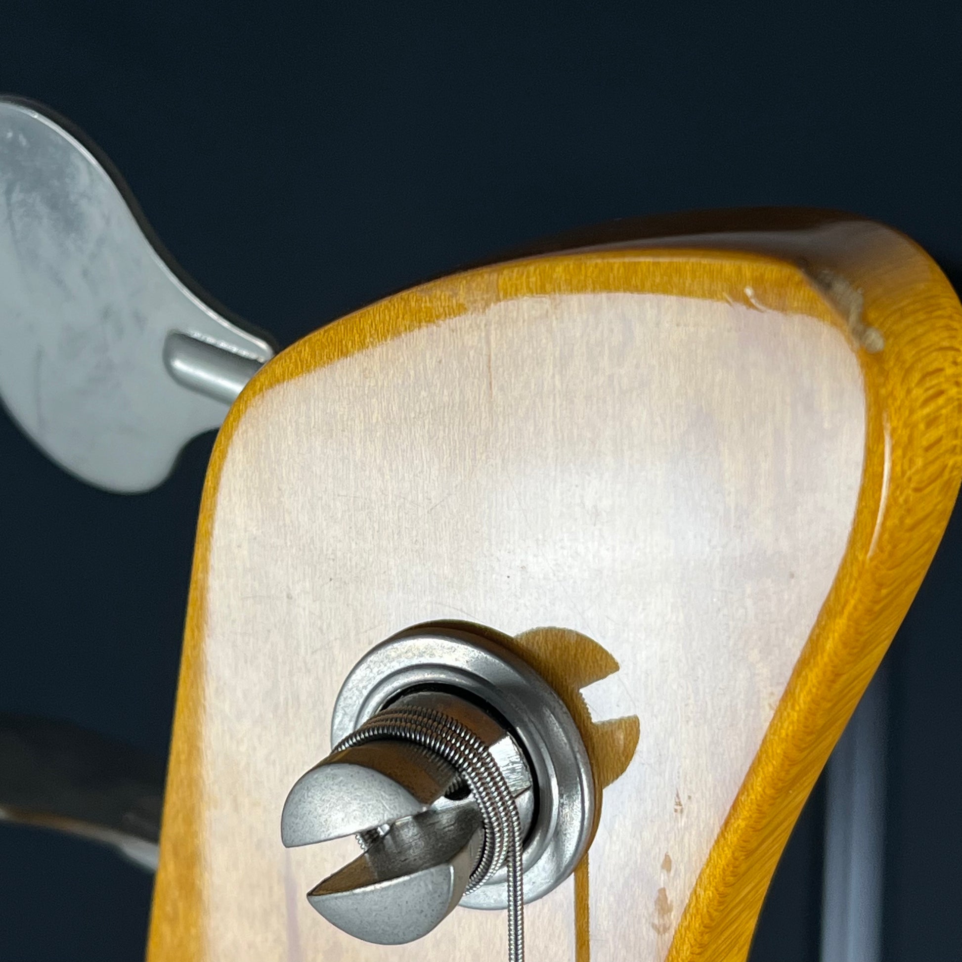 Fernandes Jazz Bass