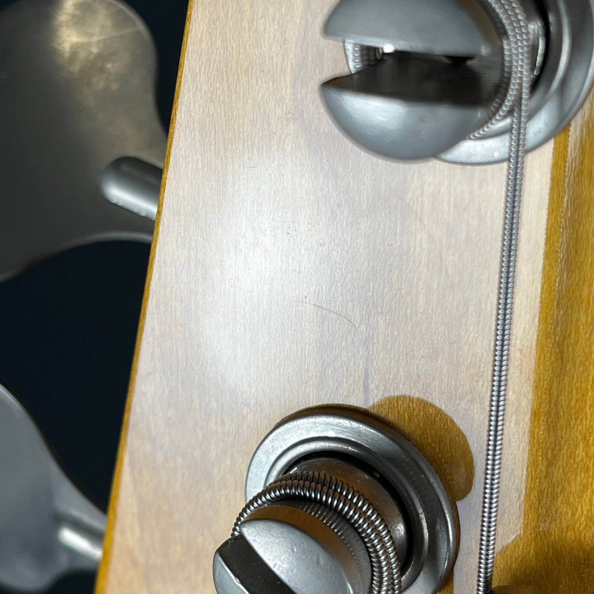 Fernandes Jazz Bass