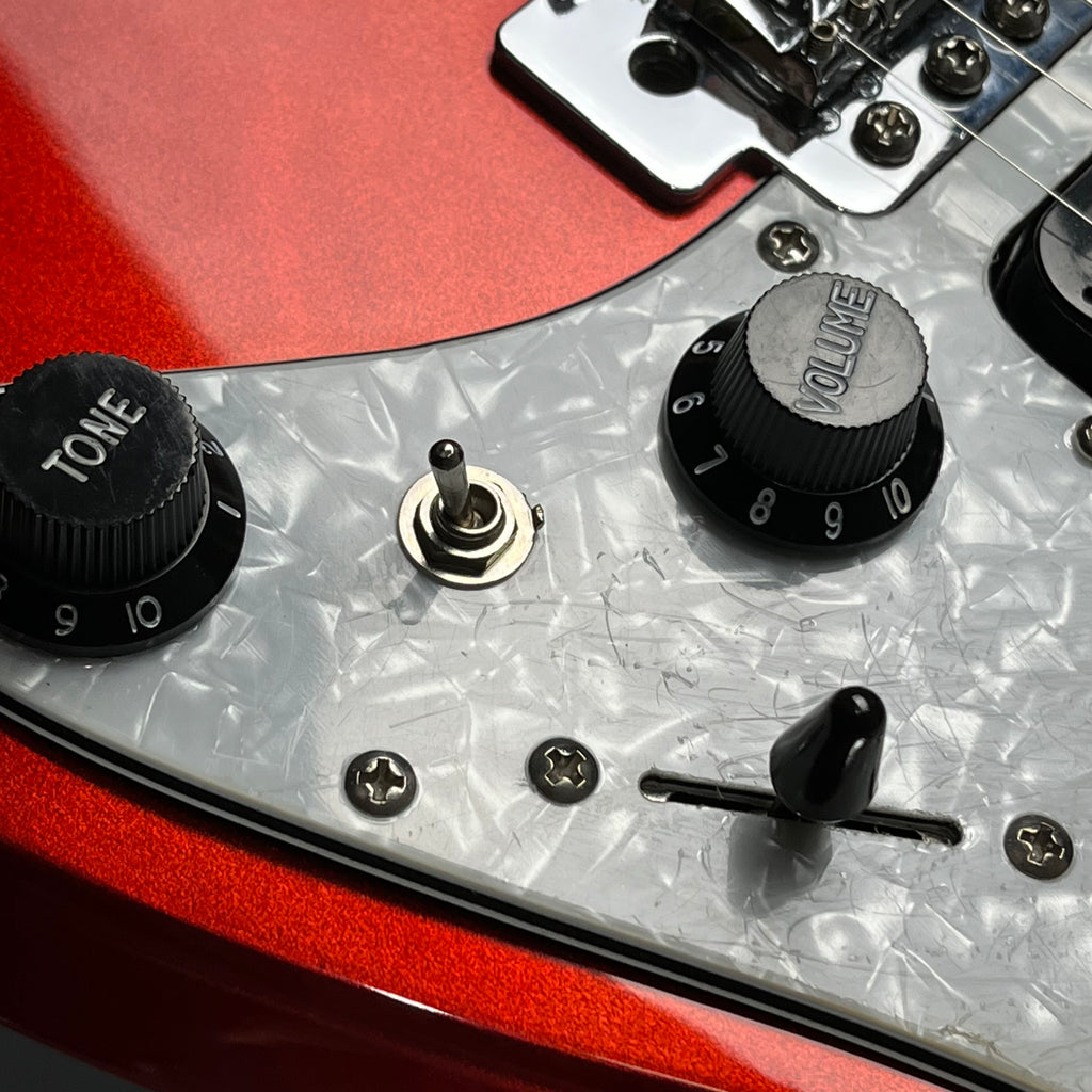 Bacchus Universe Series Mini Stratocaster **buzzing**