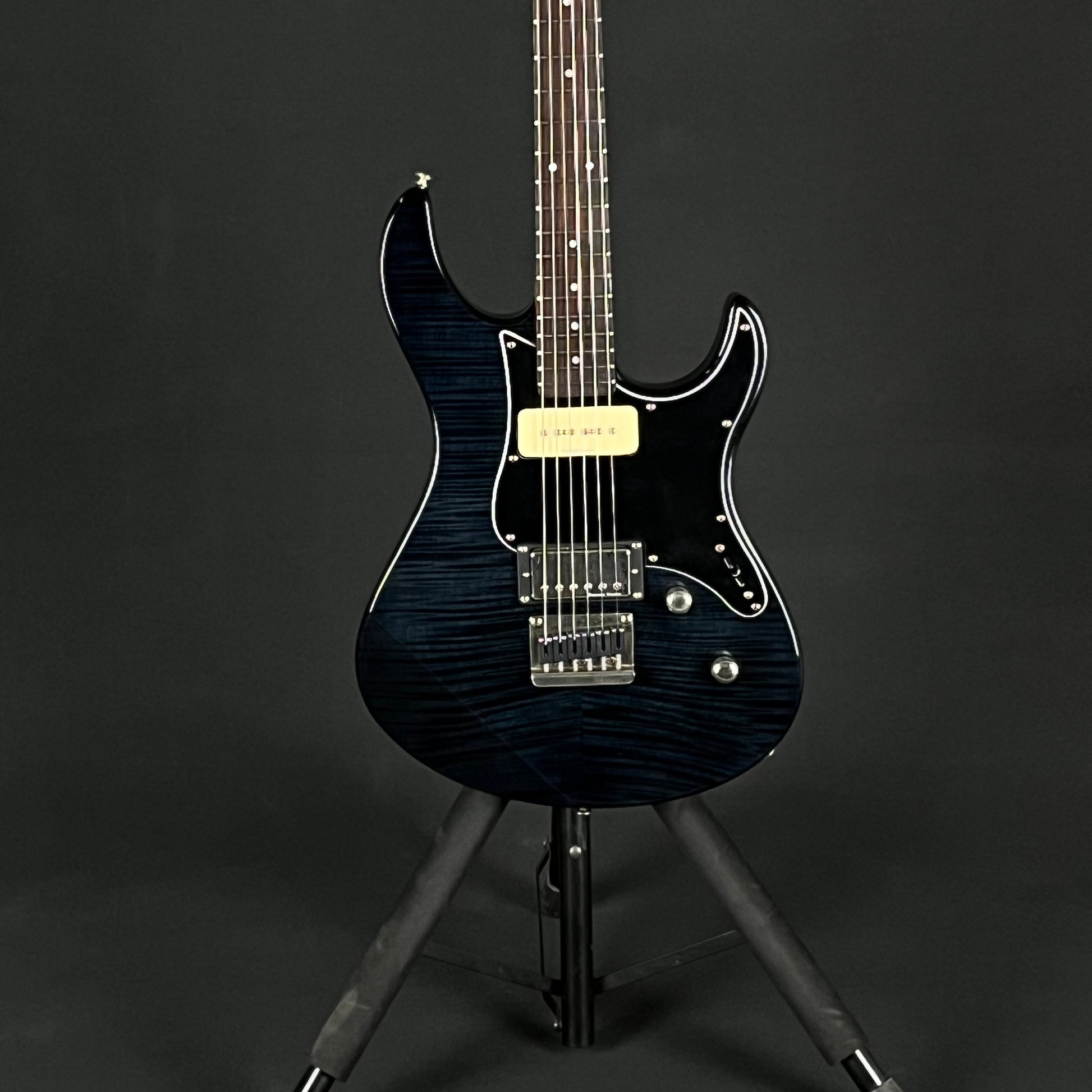 YAMAHA PAC611HFM