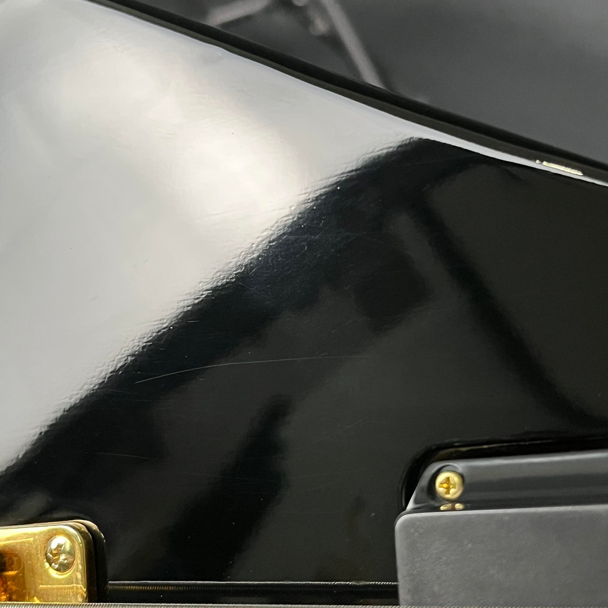 Epiphone Korea Explorer Bass