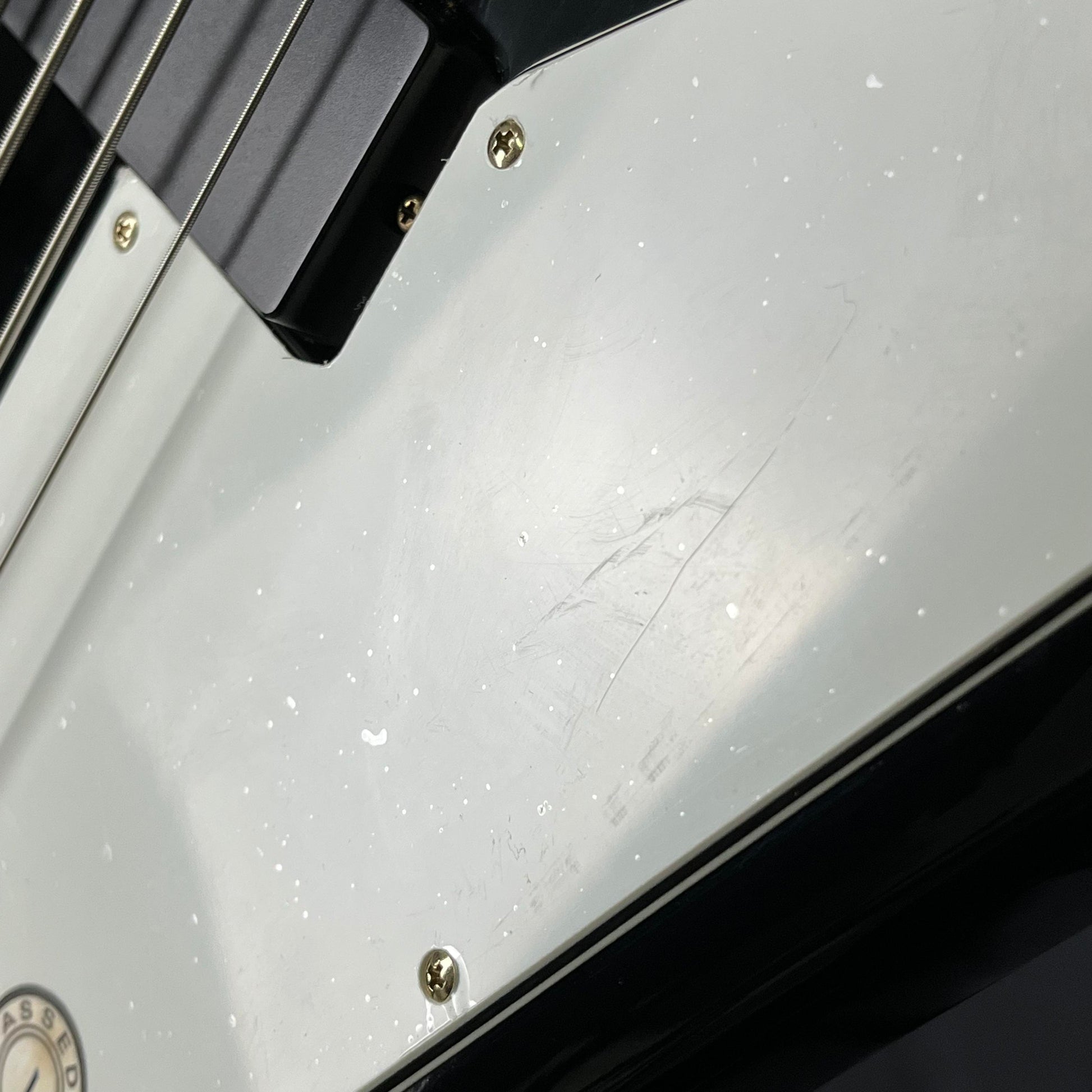 Epiphone Korea Explorer Bass