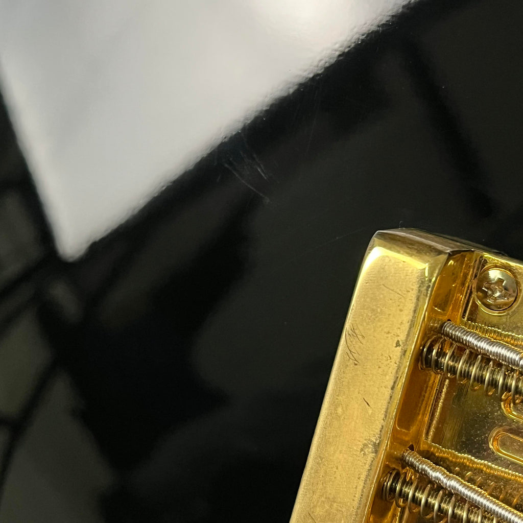 Epiphone Korea Explorer Bass