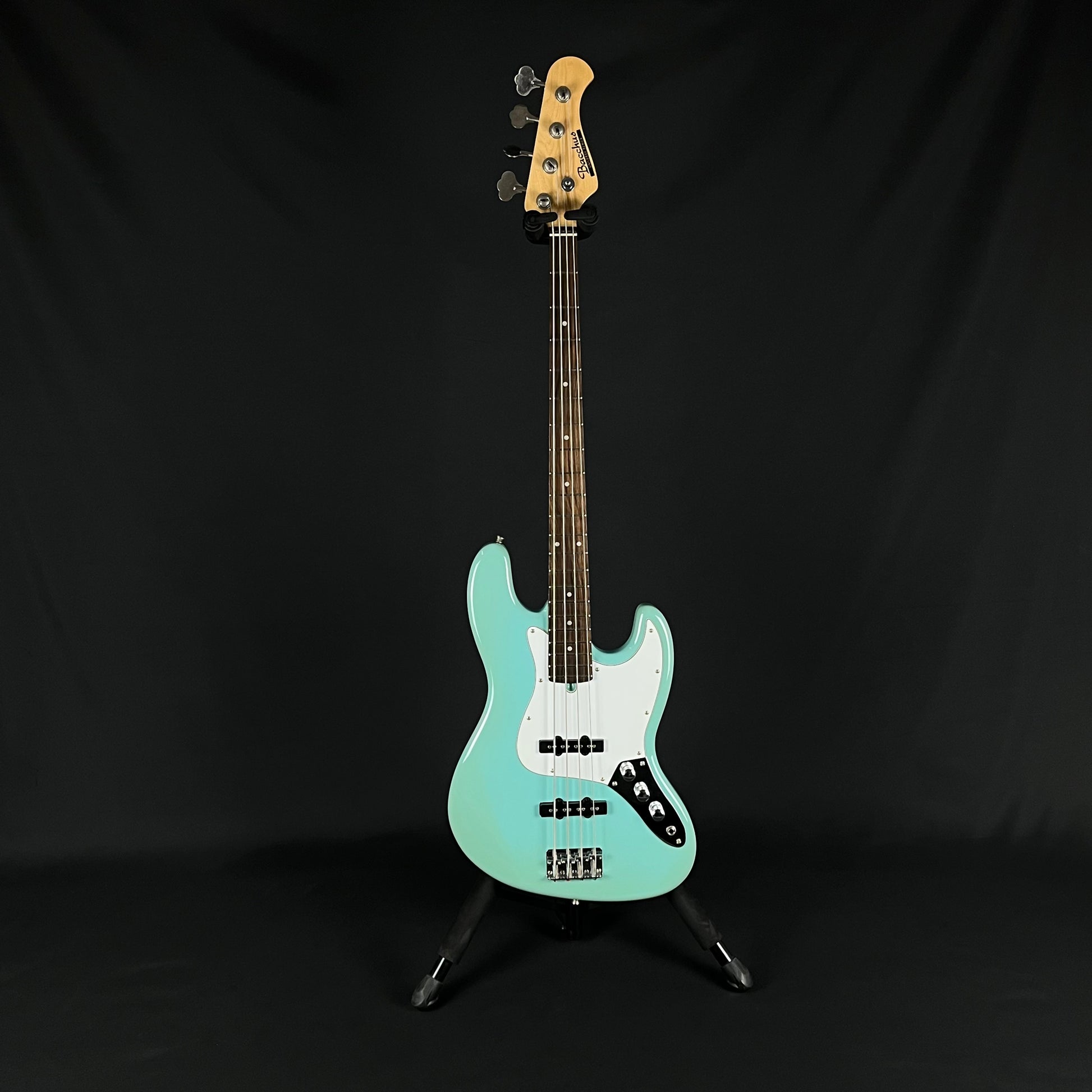 Bacchus Universe Series Jazz Bass