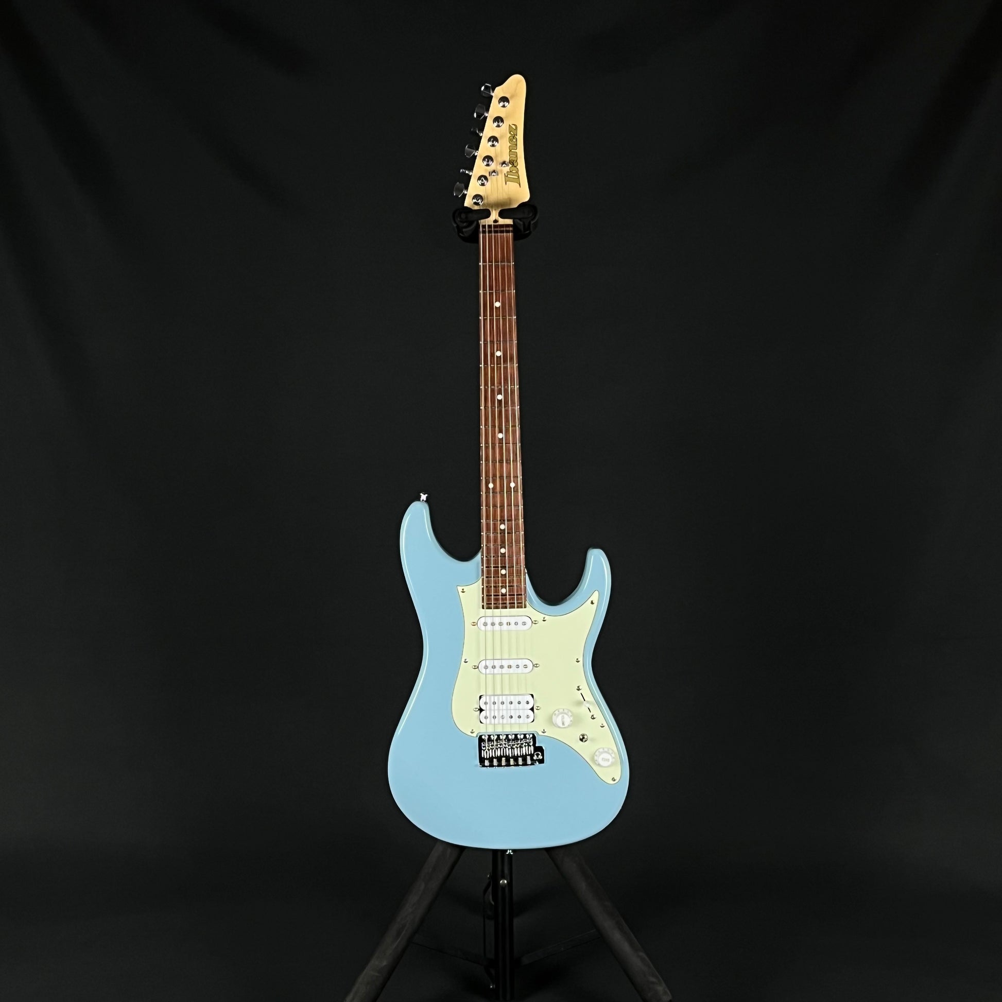 Ibanez AZES40