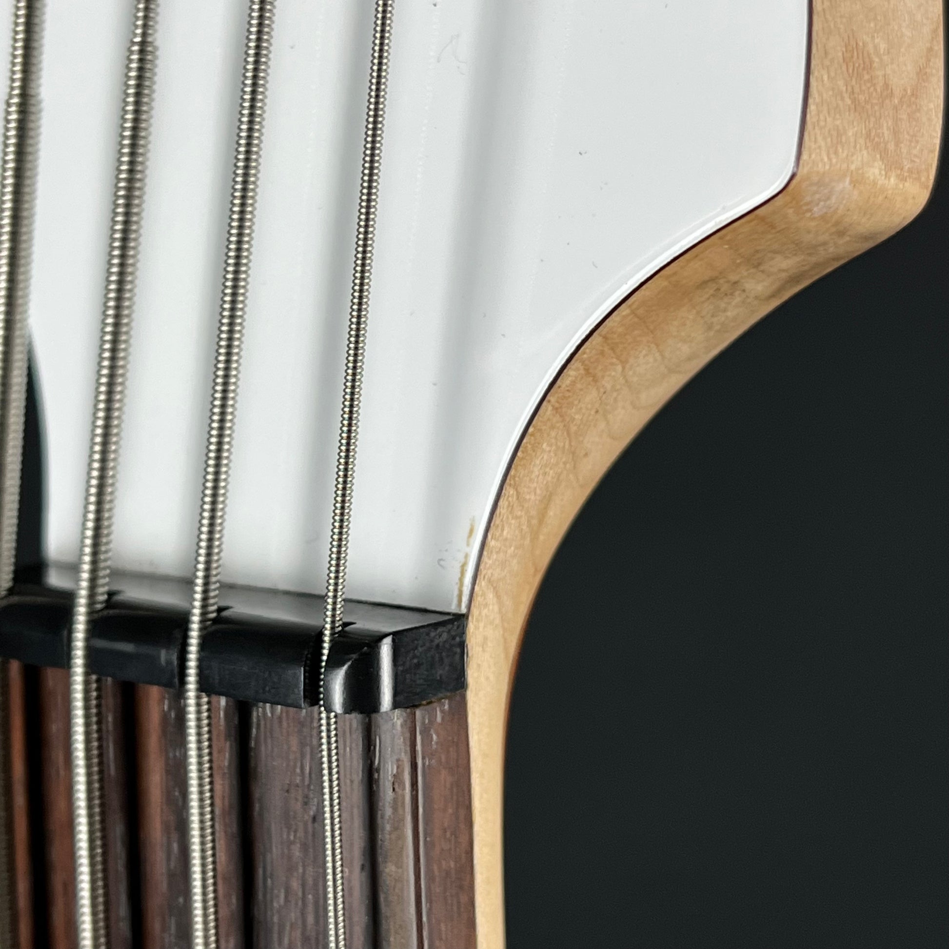 YAMAHA TRBX304 Bass