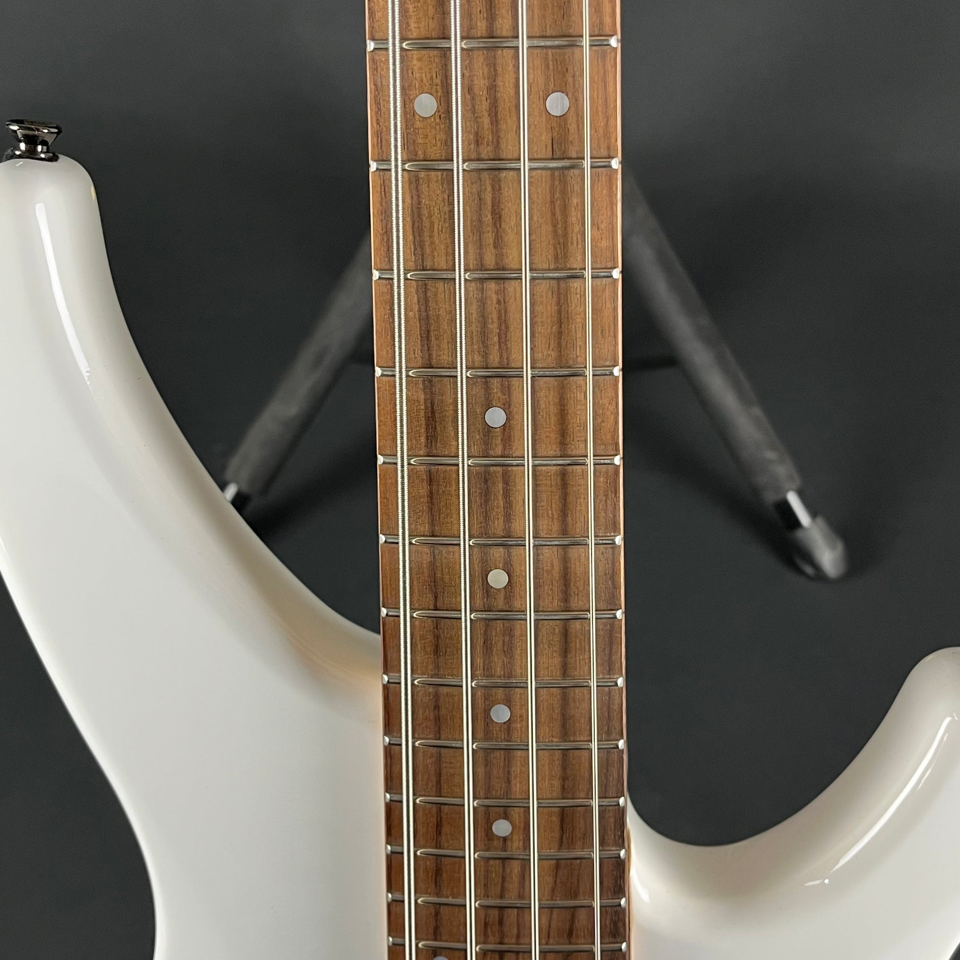YAMAHA TRBX304 Bass